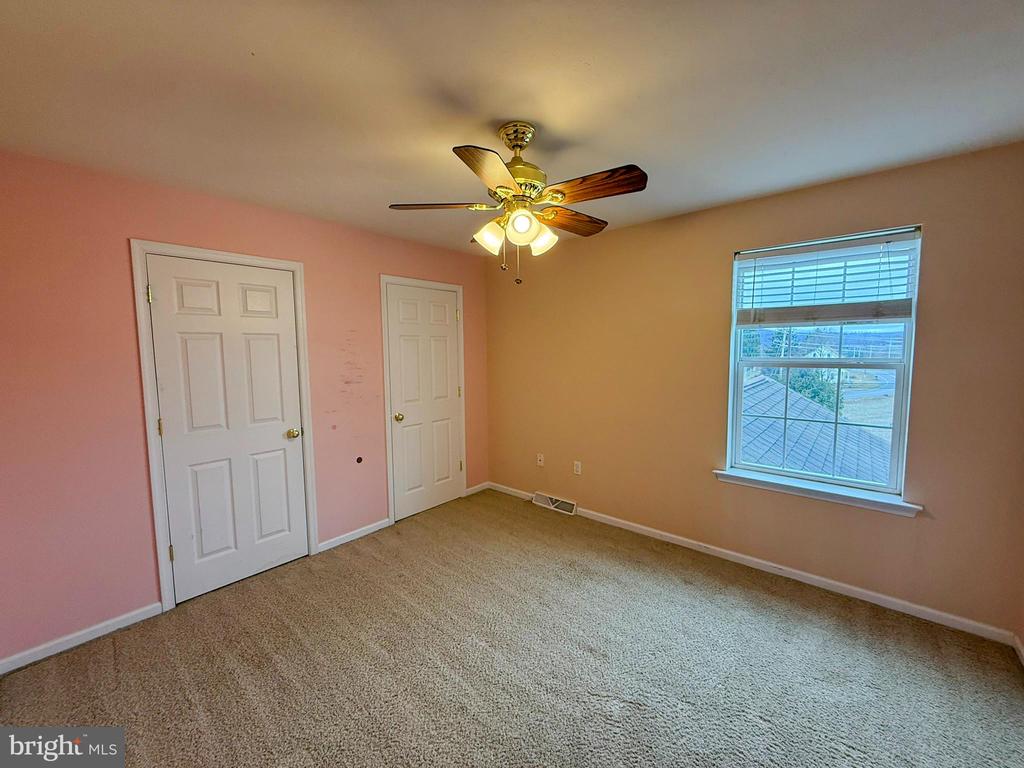 3415 Raintree Rd