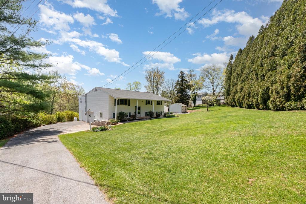 80 Wedgewood Cir