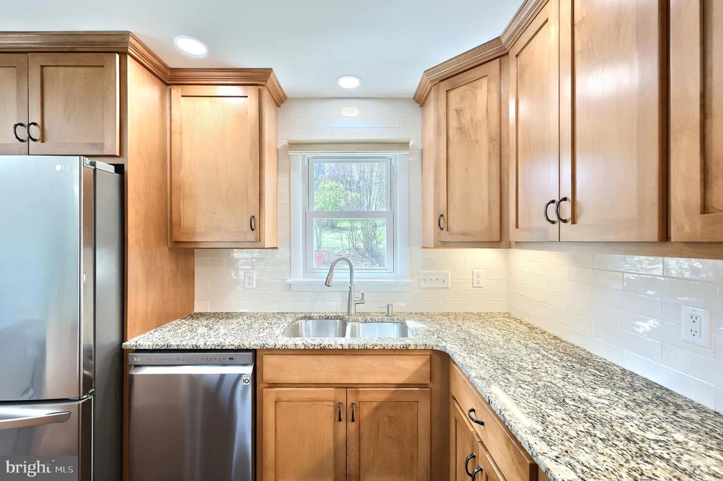 100 BUNKER HILL ROAD