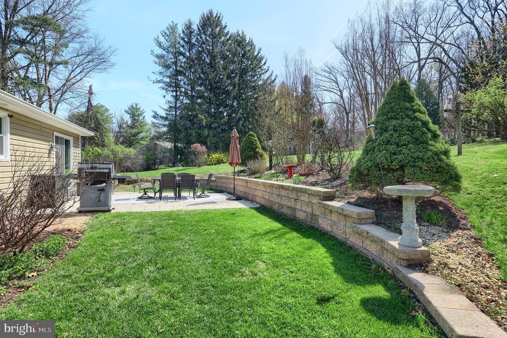 100 BUNKER HILL ROAD