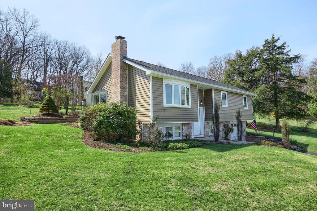 100 BUNKER HILL ROAD