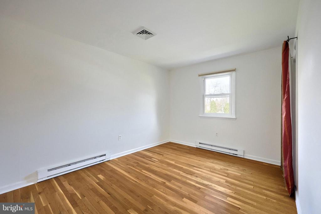 100 BUNKER HILL ROAD