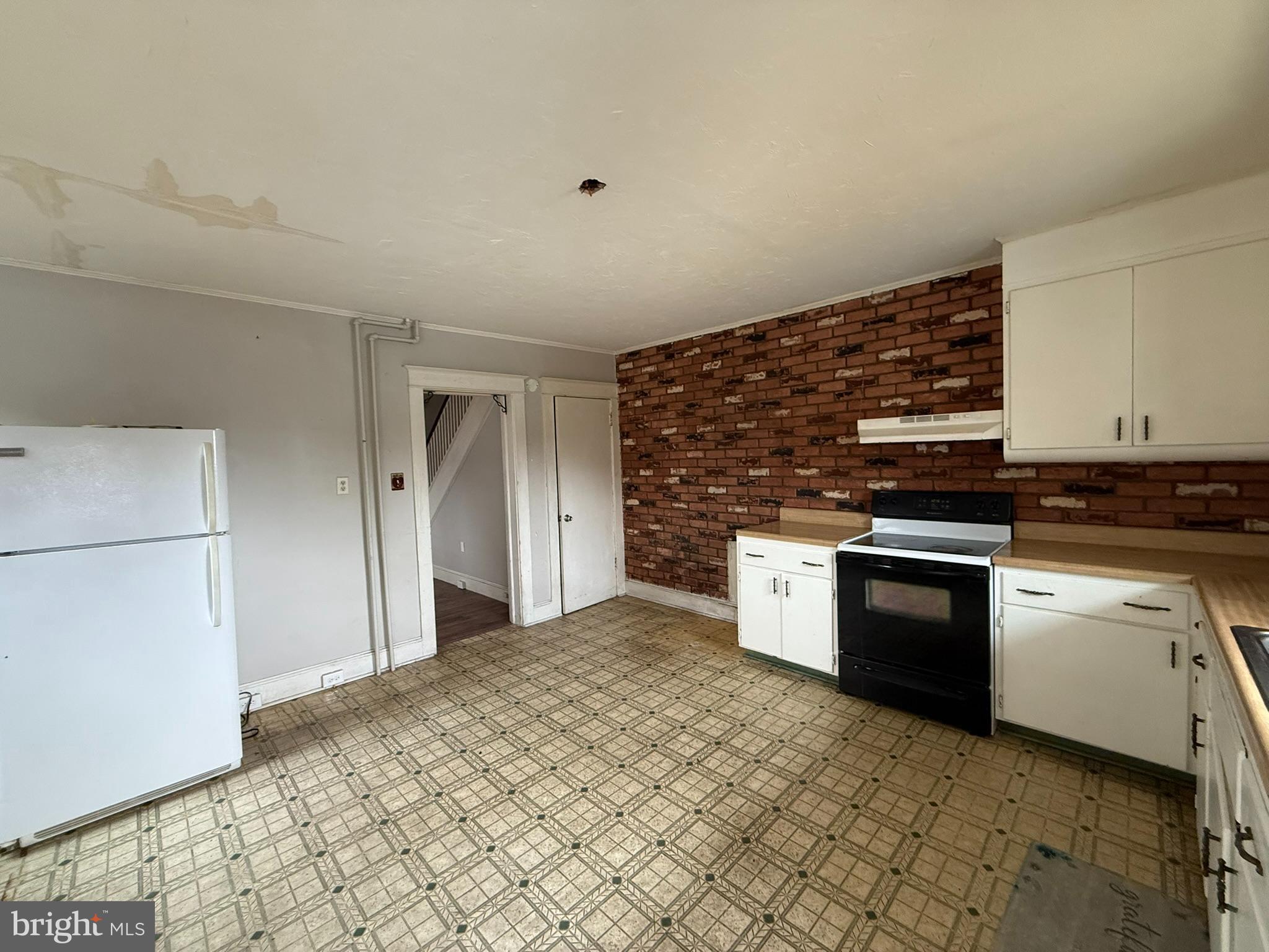 532 N HAWTHORNE STREET