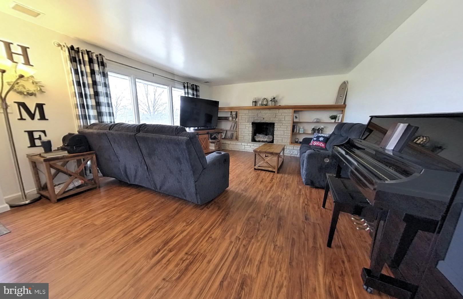 6331 OLD CARLISLE ROAD