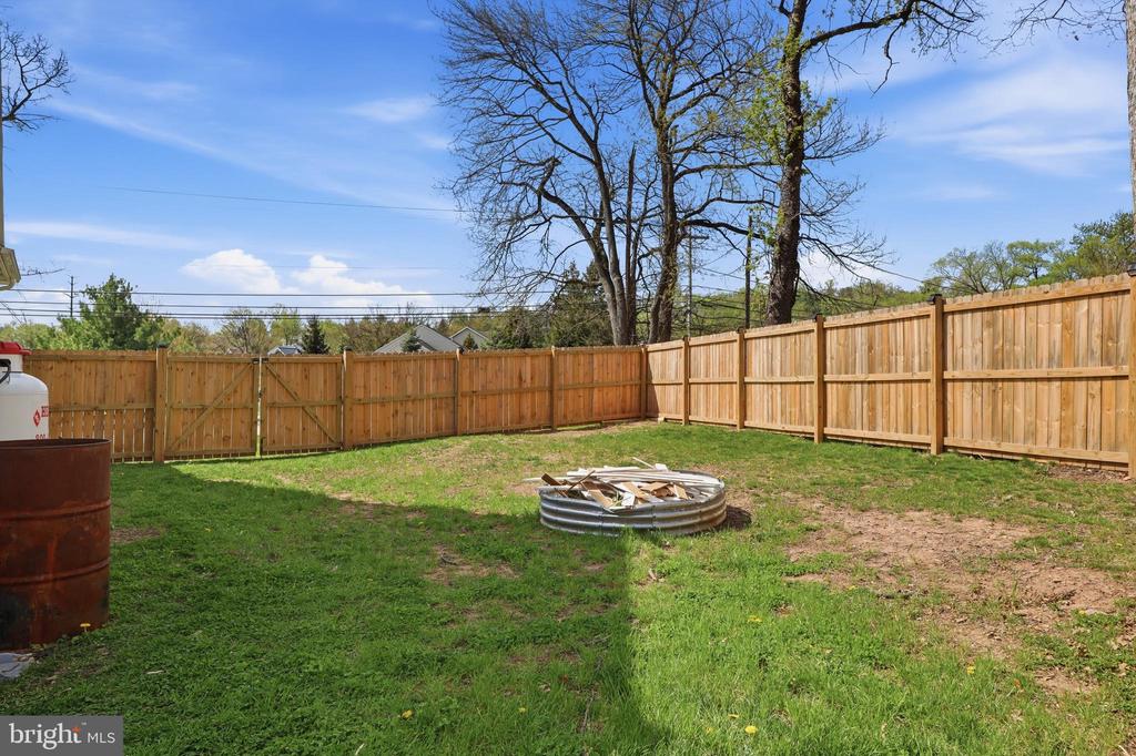 695 MIDWAY ROAD
