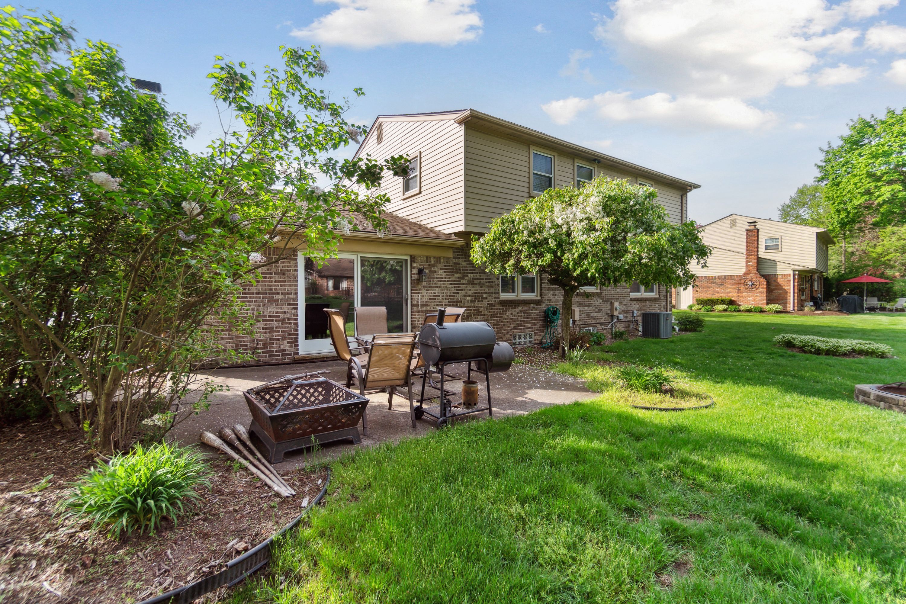 15839 WINCHESTER Drive
