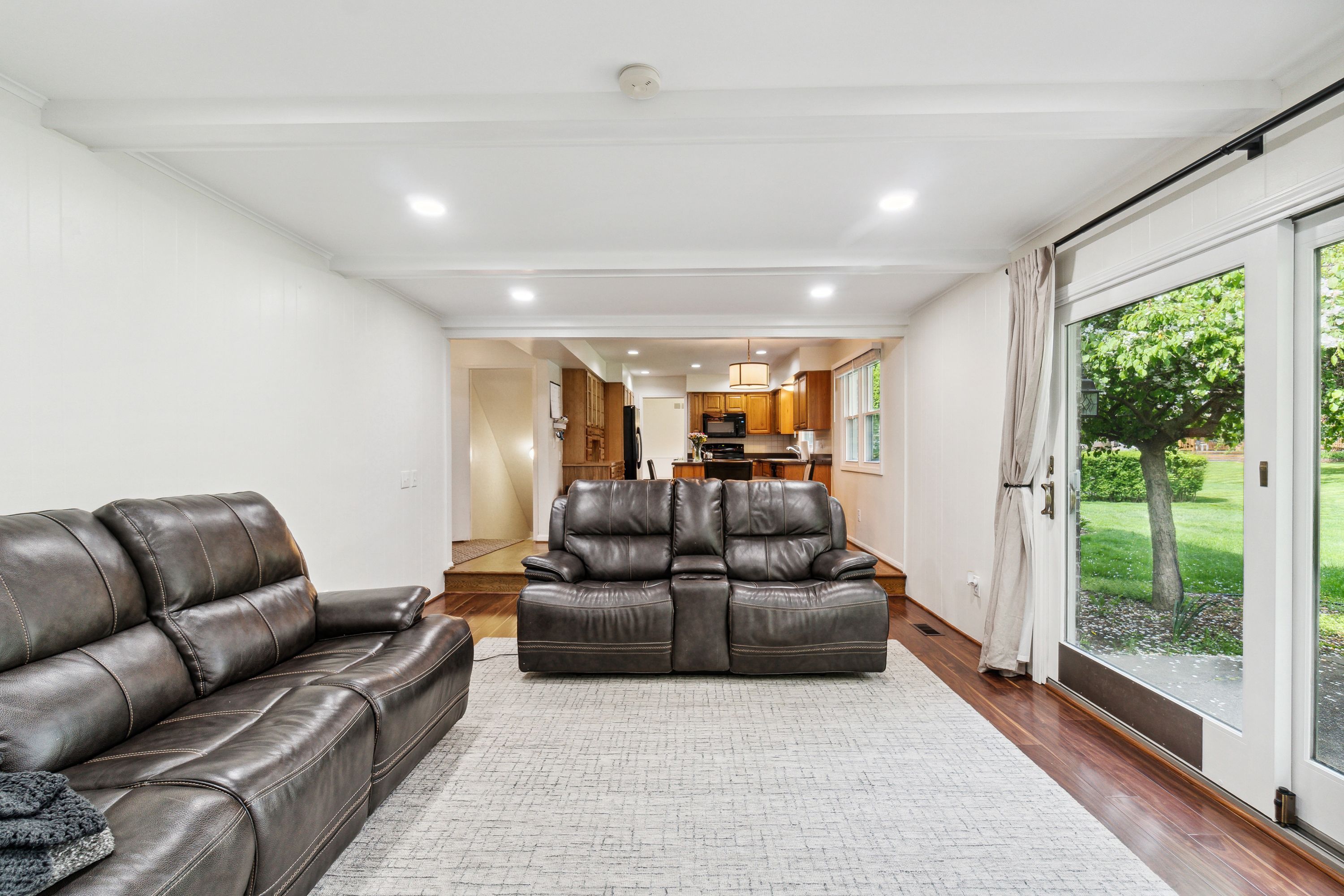 15839 WINCHESTER Drive