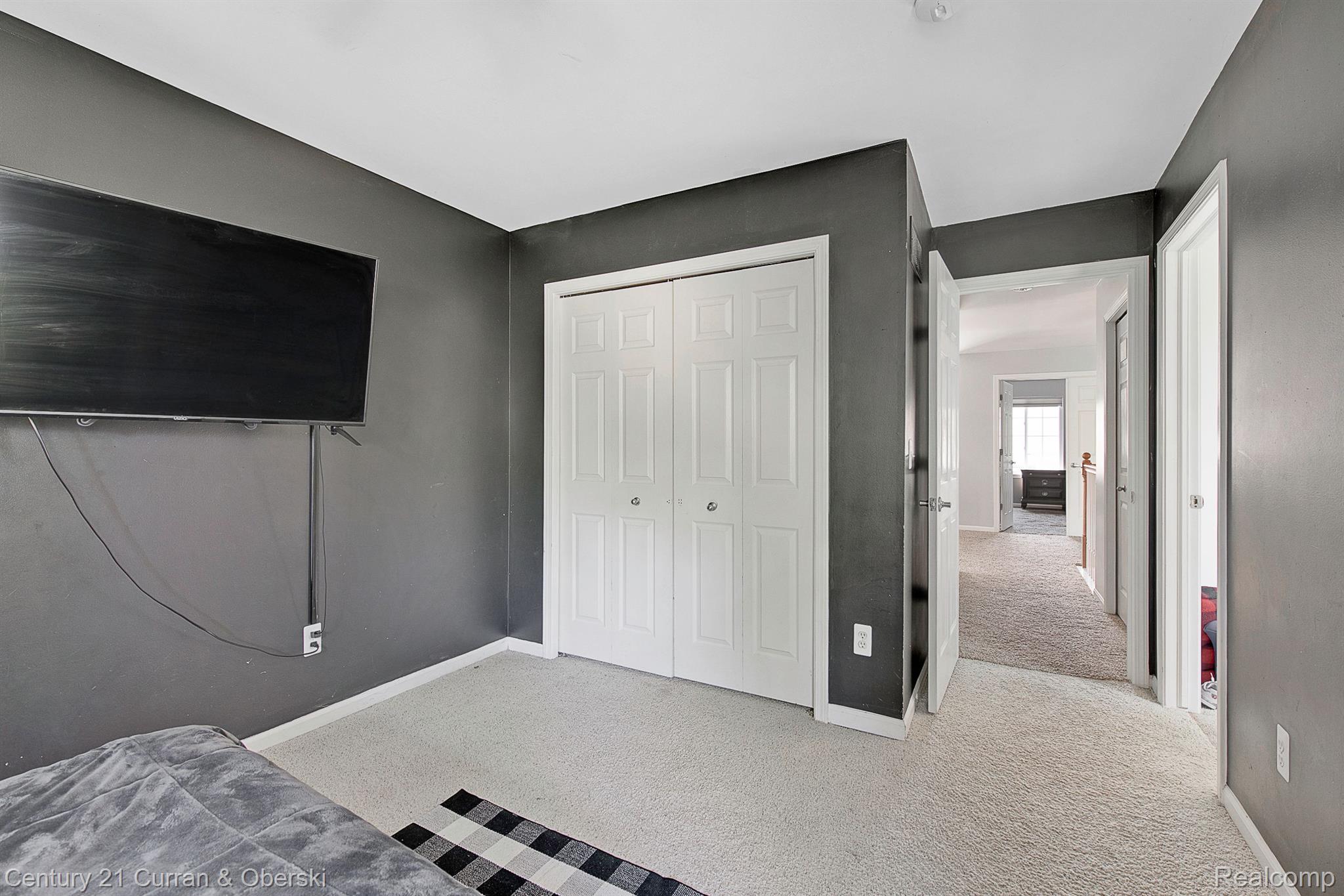 13992 BASSWOOD Circle