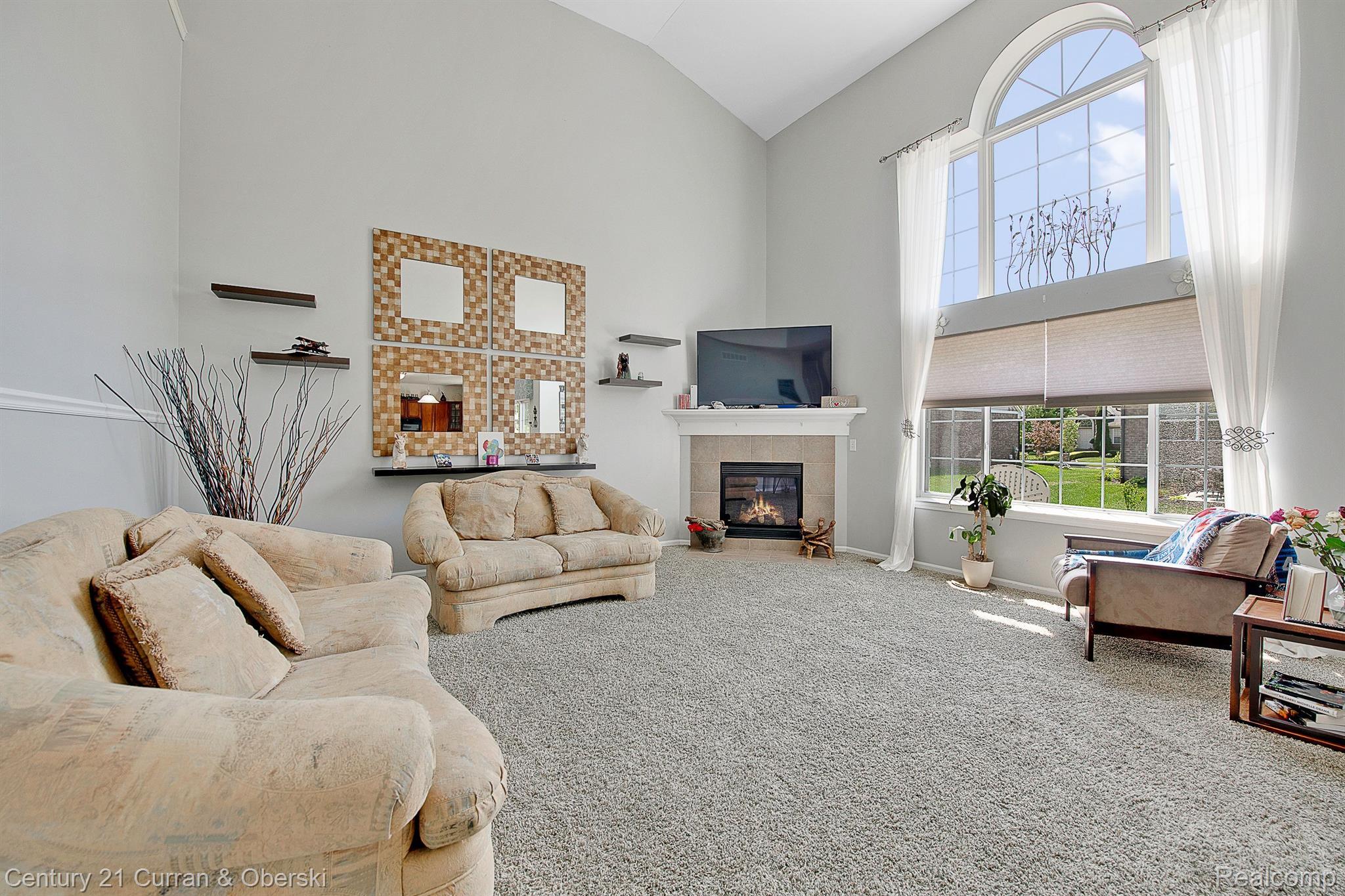 13992 BASSWOOD Circle