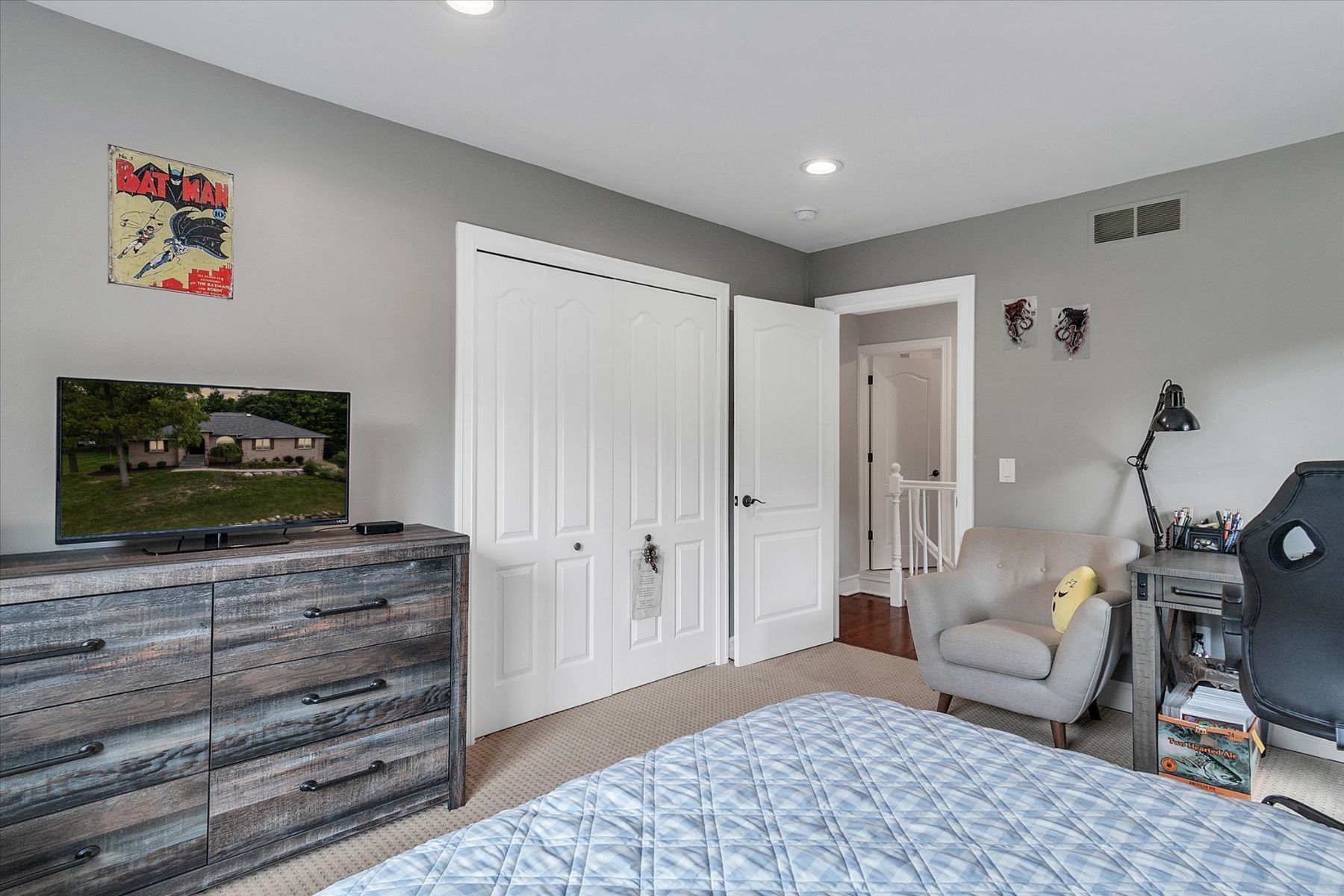 933 ANNIE LANG Drive
