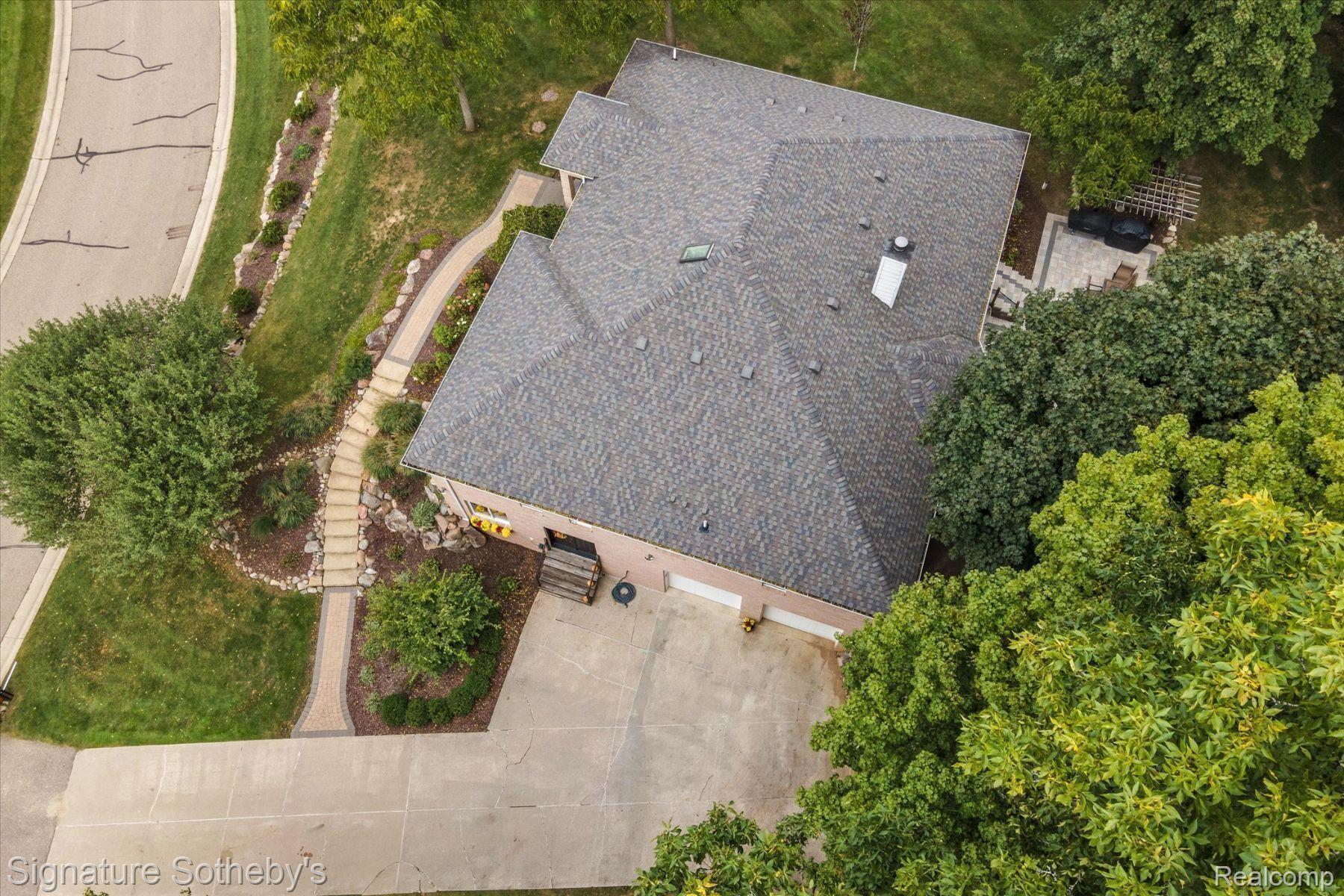 933 ANNIE LANG Drive