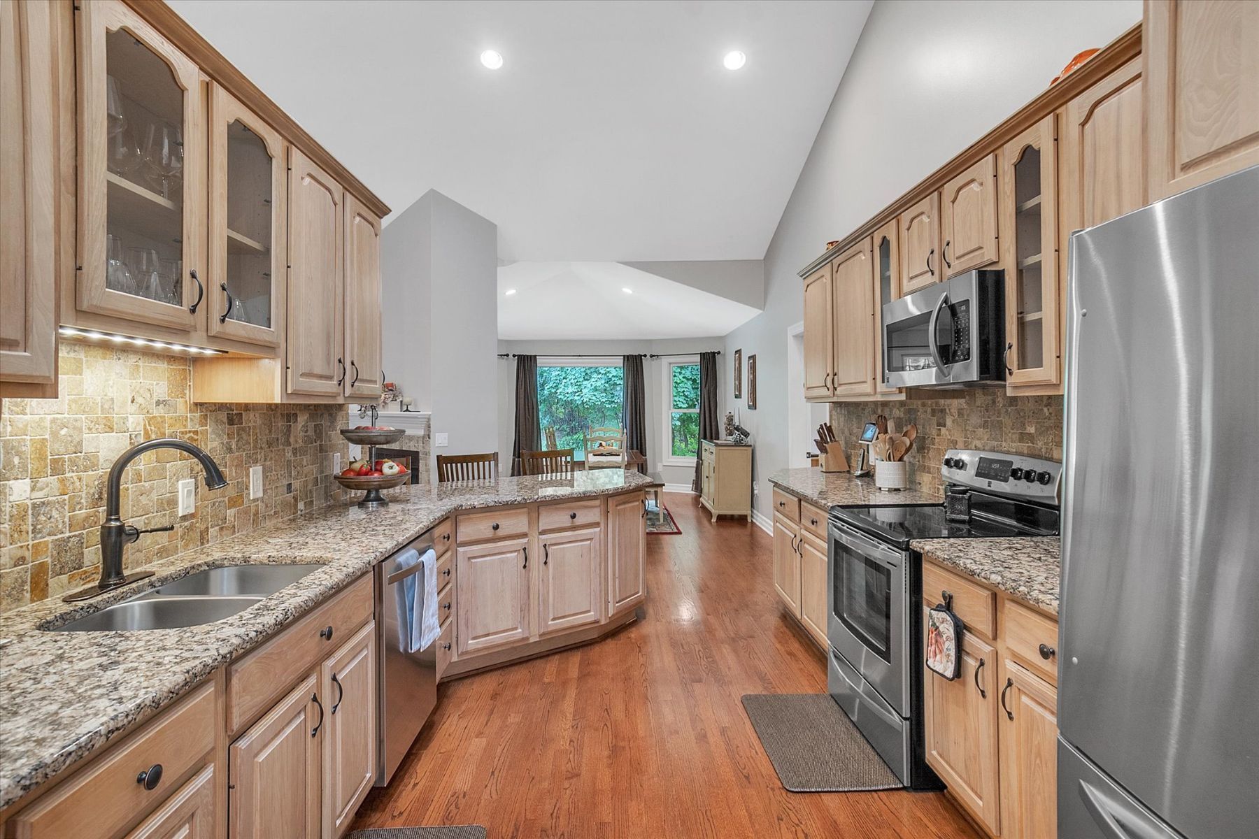 933 ANNIE LANG Drive
