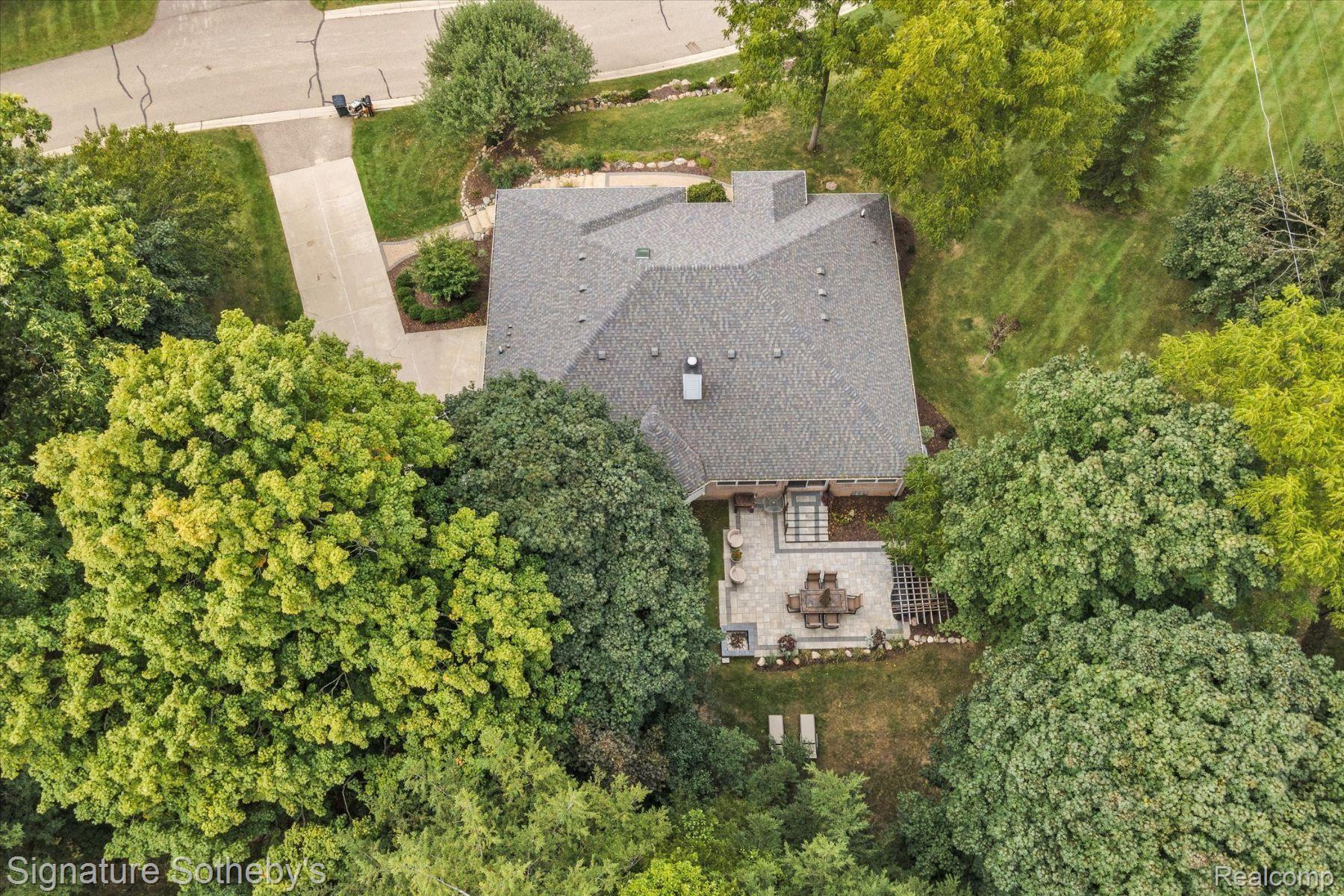 933 ANNIE LANG Drive