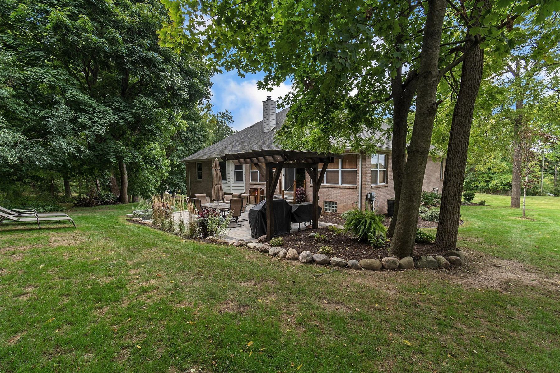 933 ANNIE LANG Drive