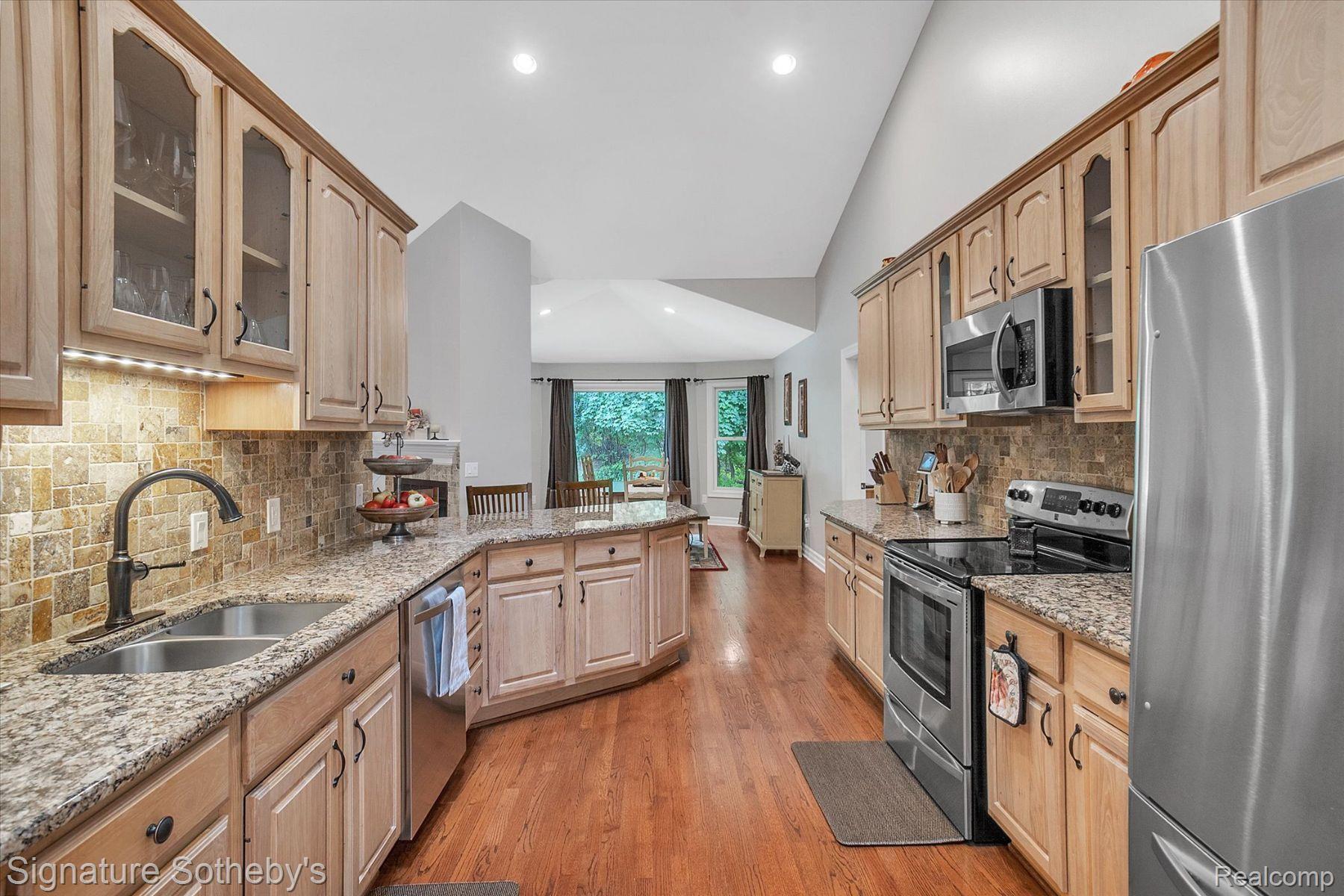 933 ANNIE LANG Drive