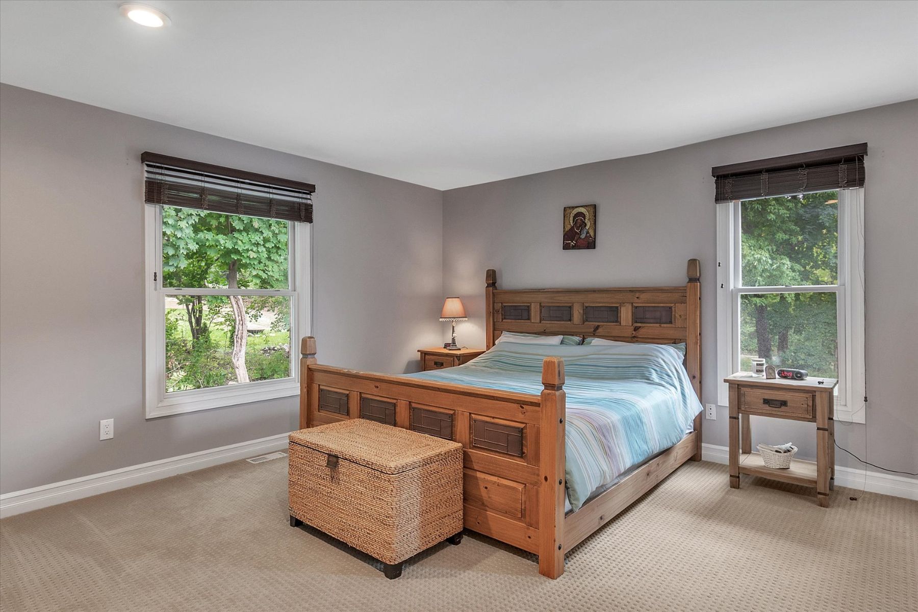933 ANNIE LANG Drive