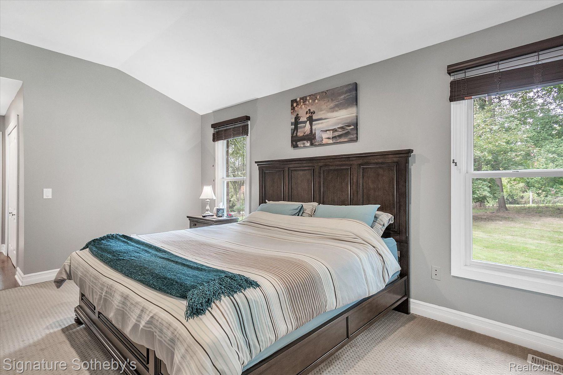 933 ANNIE LANG Drive