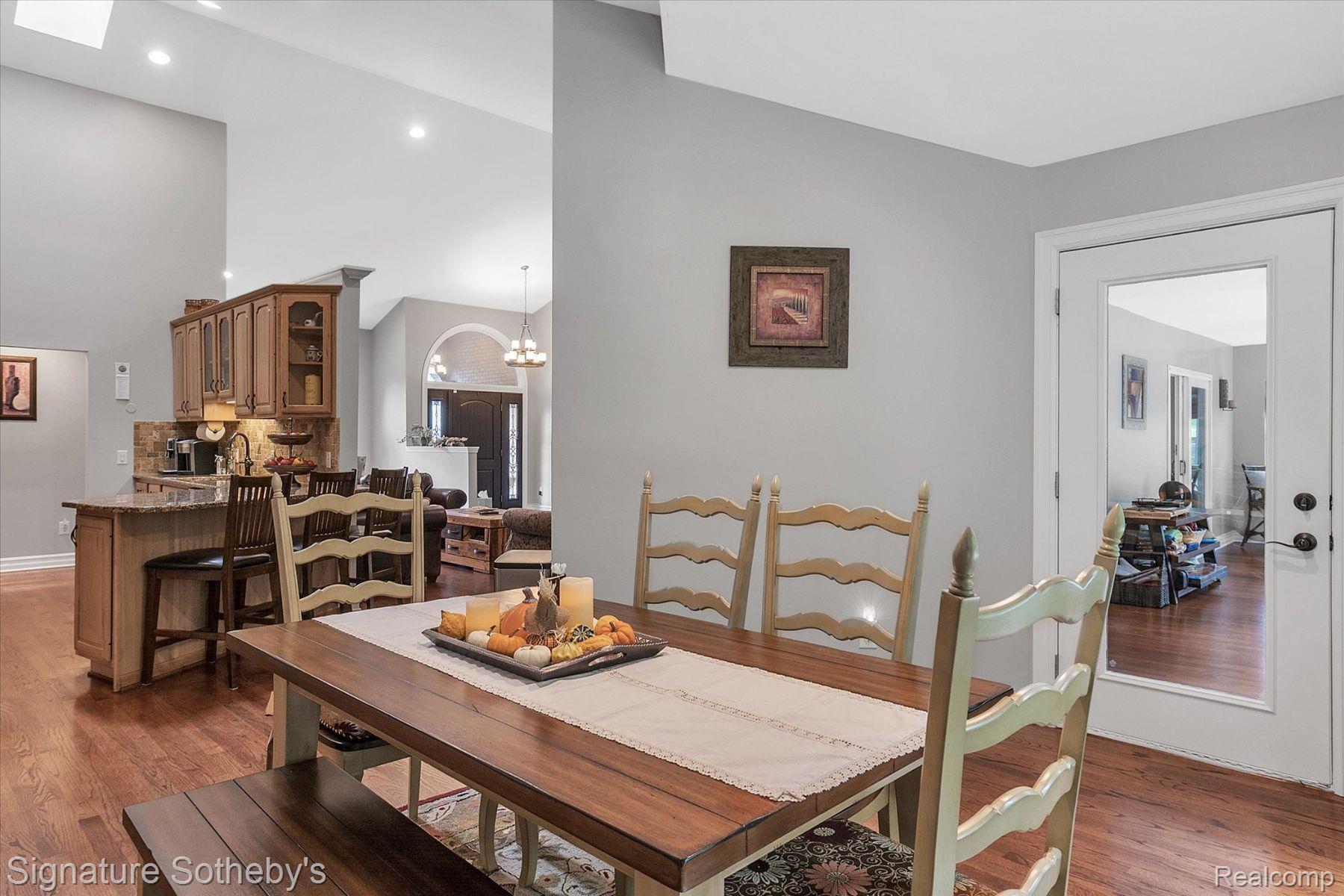 933 ANNIE LANG Drive