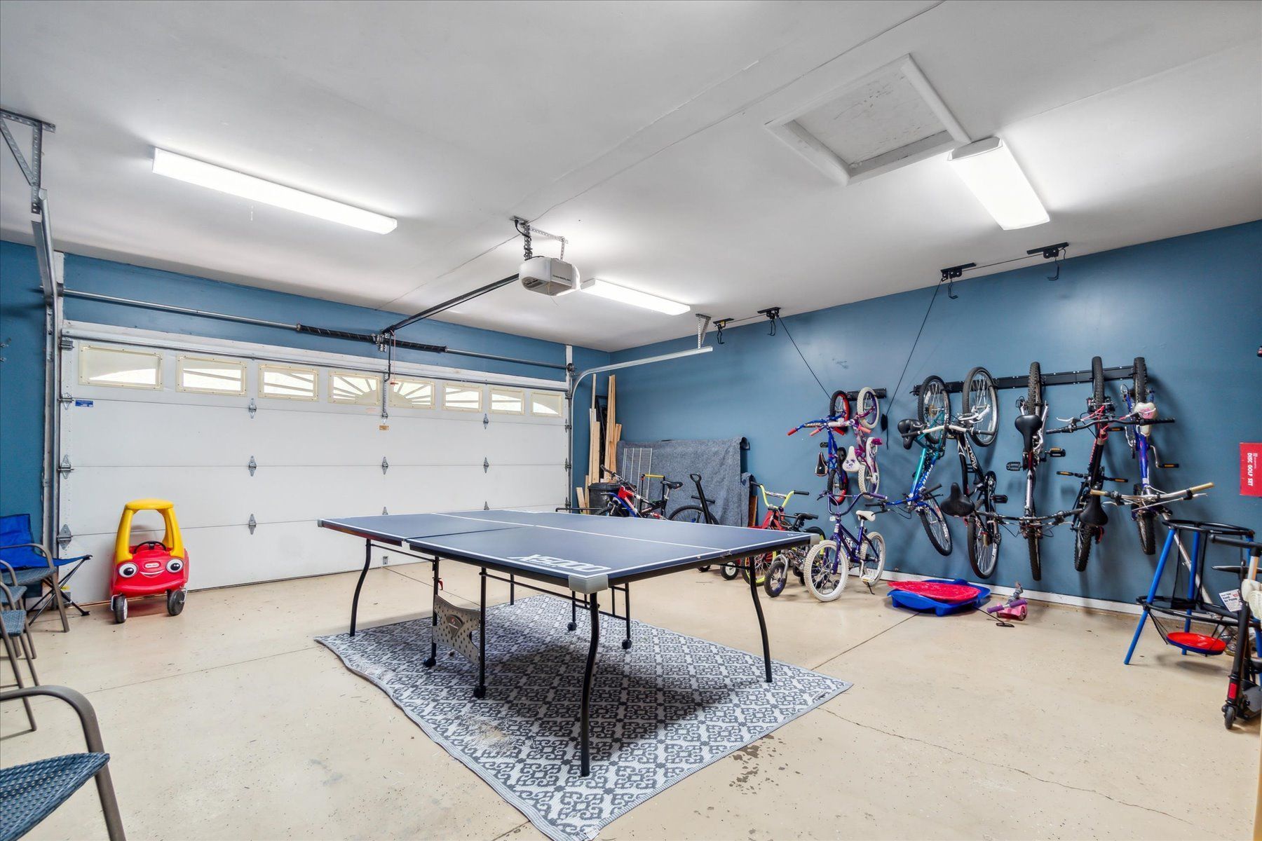 1091 MAPLE WALK Drive