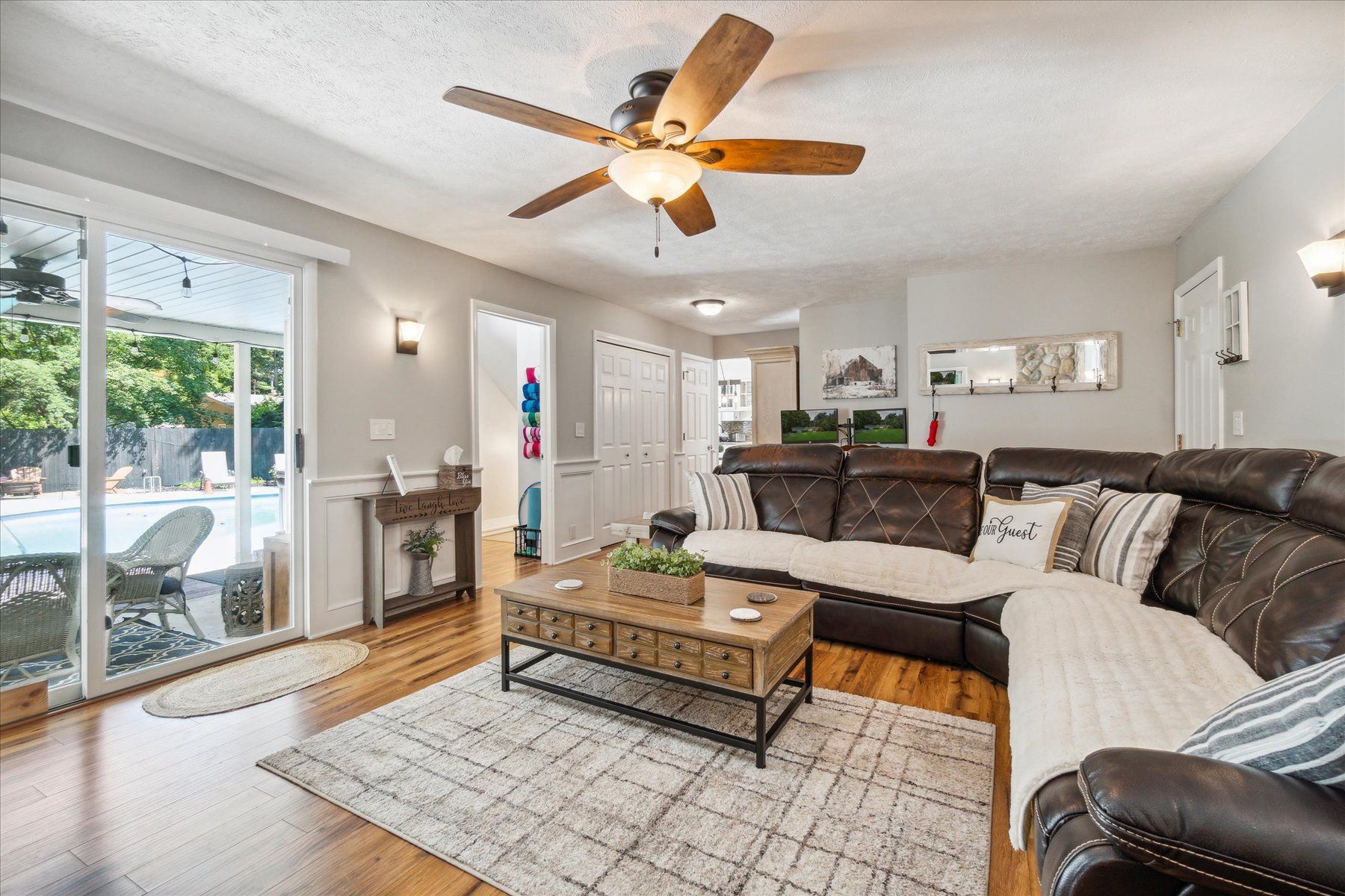 1091 MAPLE WALK Drive