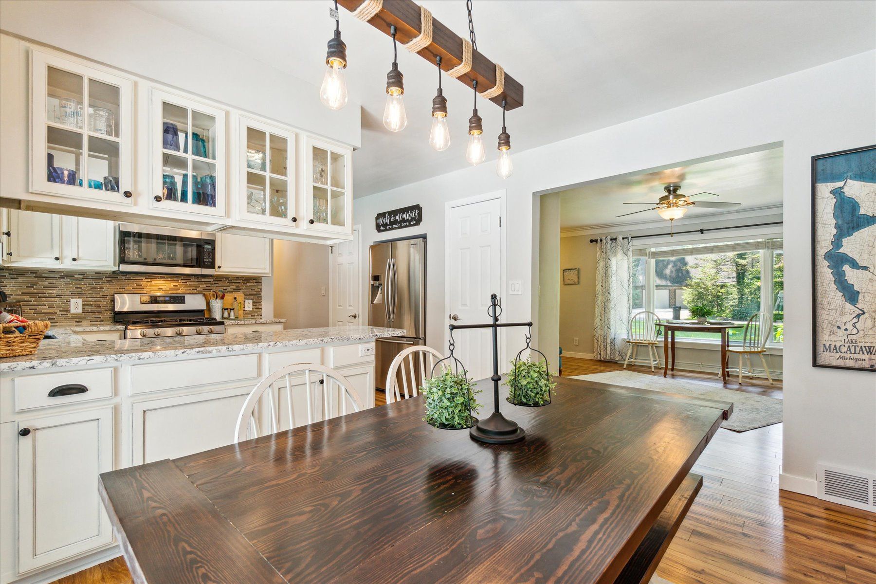 1091 MAPLE WALK Drive