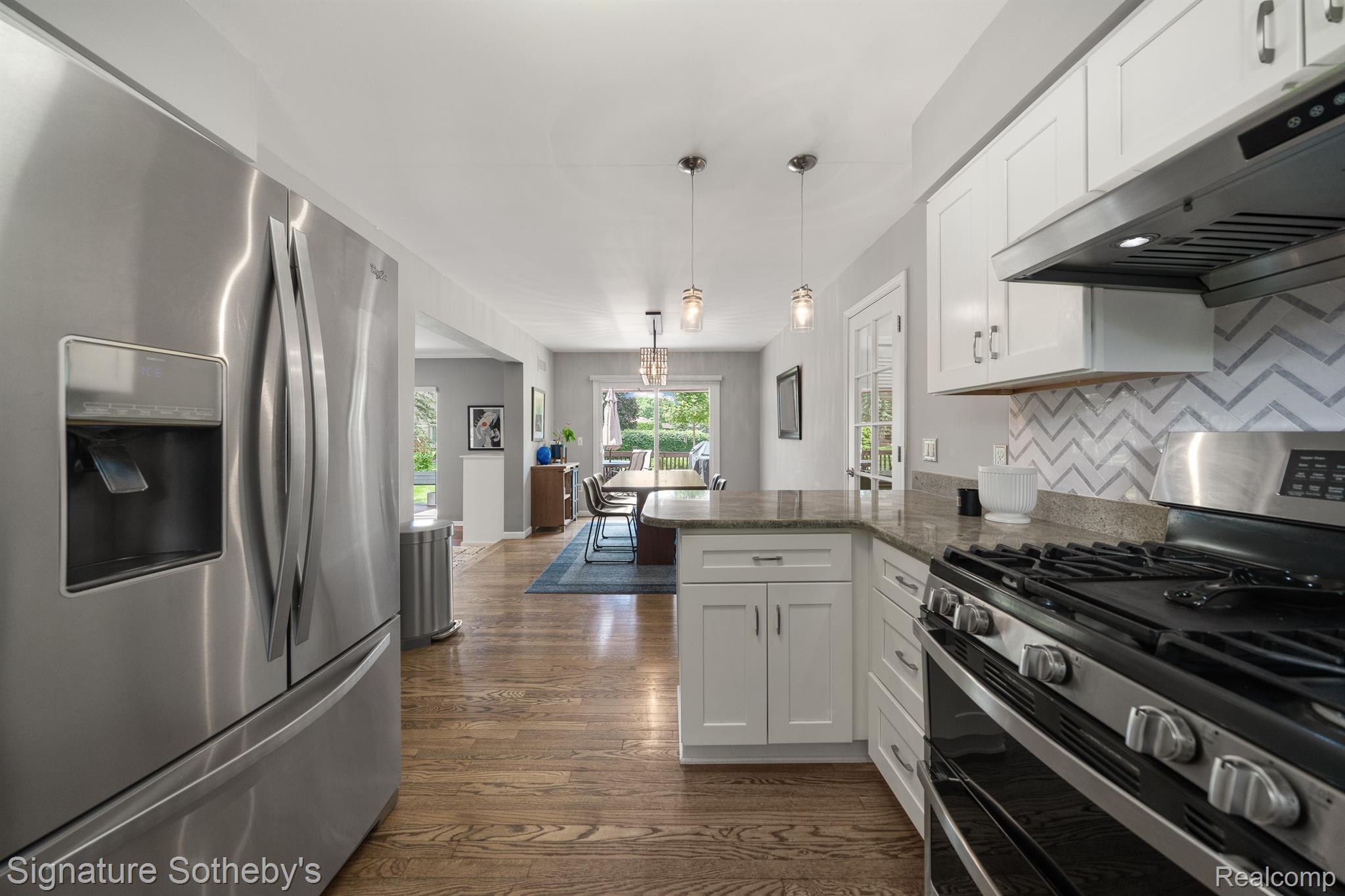6723 Locust Drive