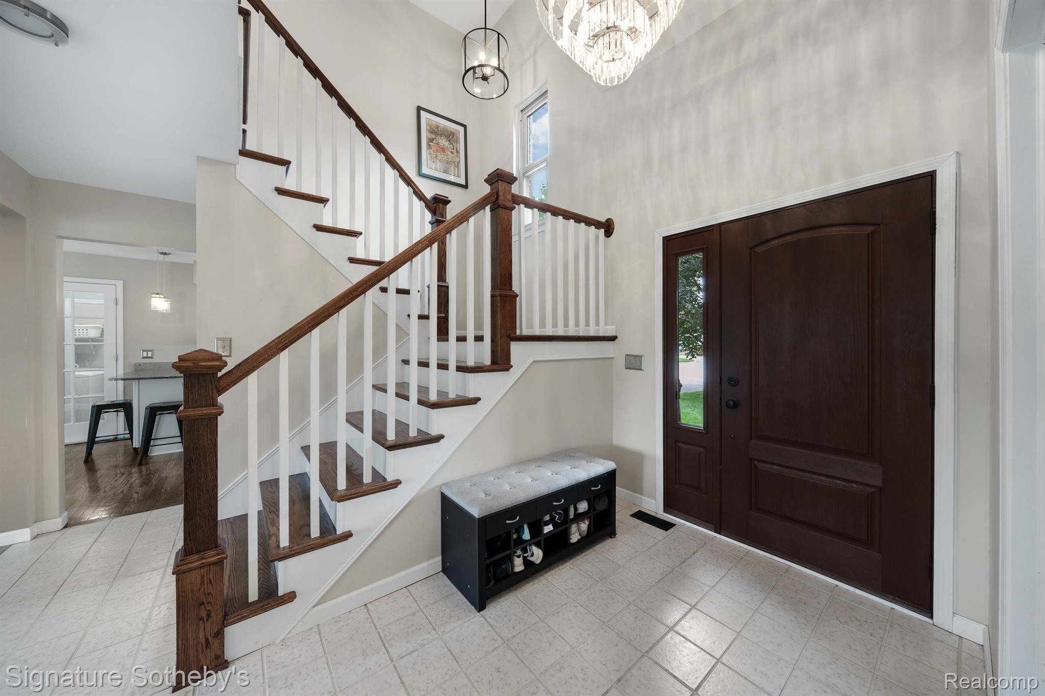 6723 Locust Drive