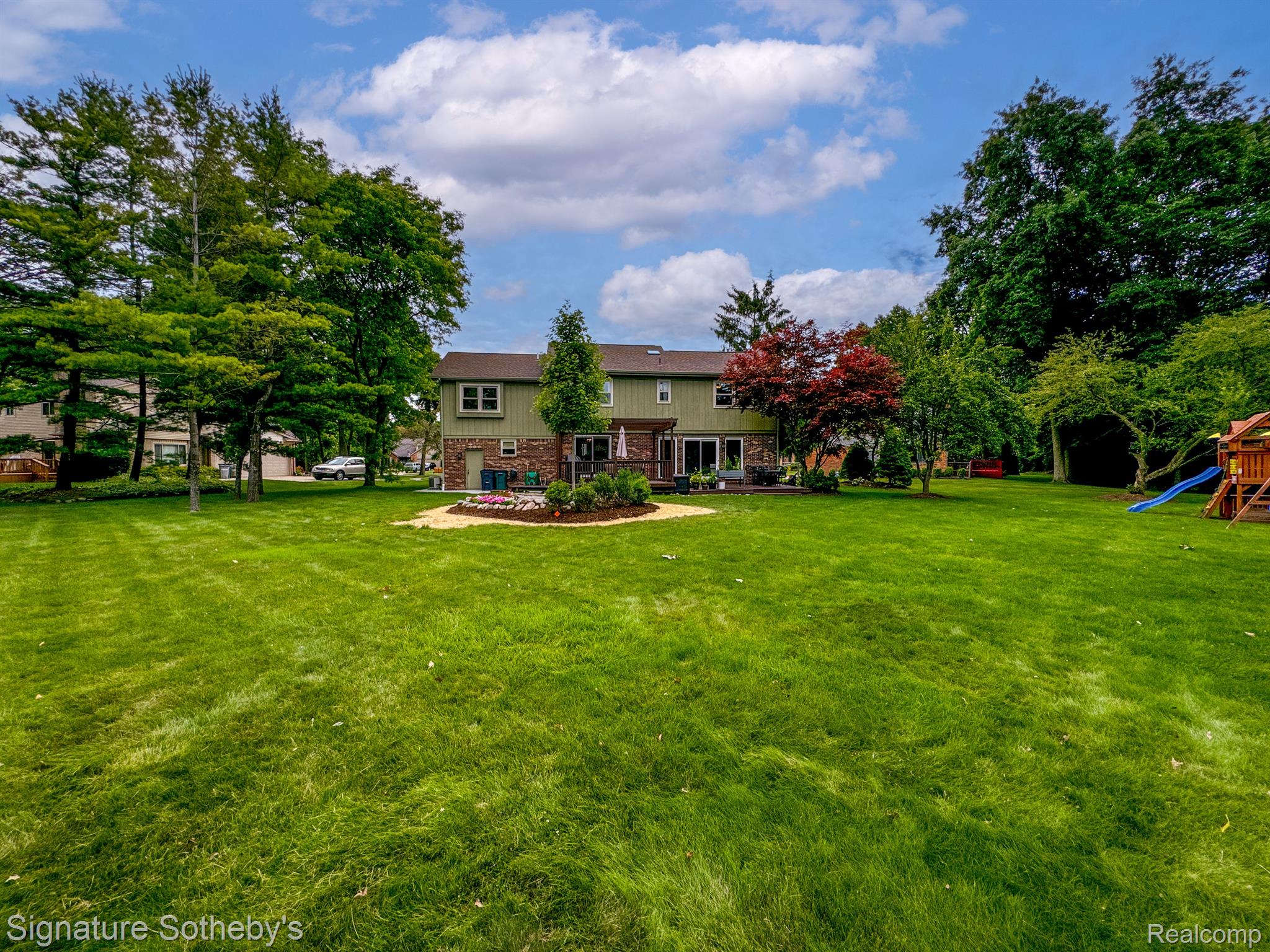 6723 Locust Drive