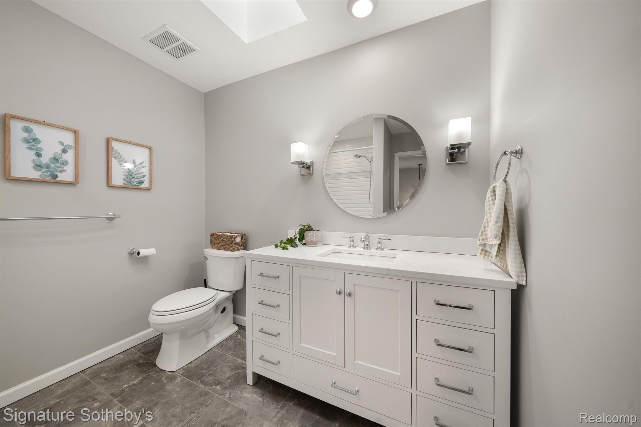 6723 Locust Drive