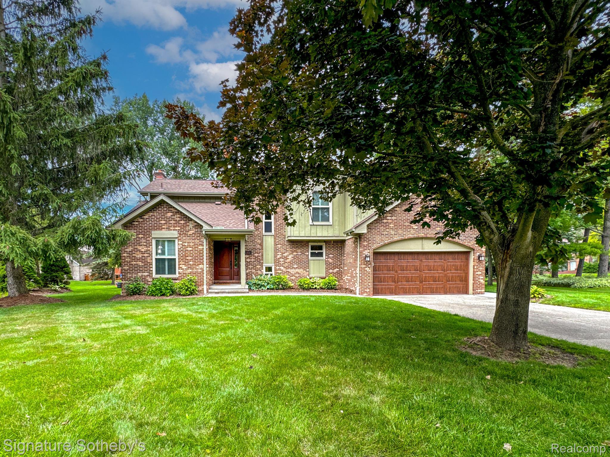 6723 Locust Drive