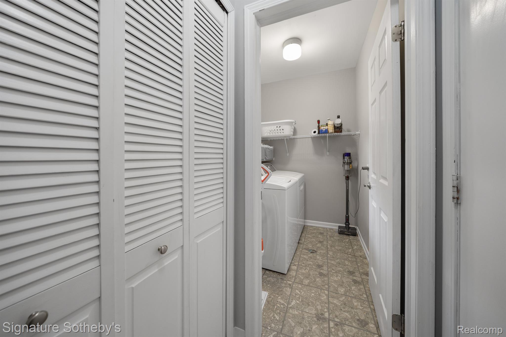 6723 Locust Drive