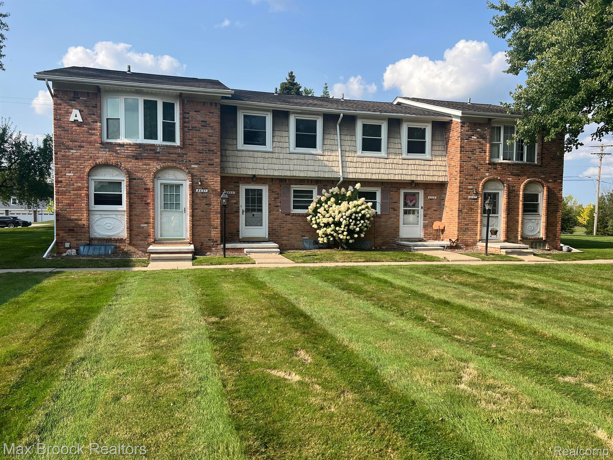 2661 KINGSTOWNE Drive