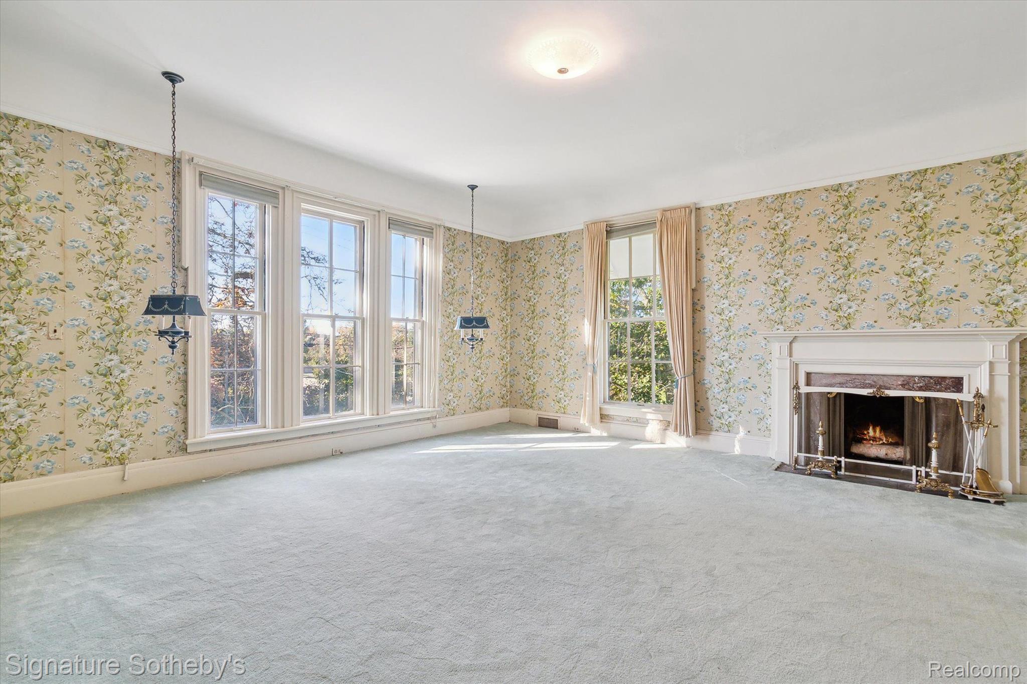 46400 W 10 MILE Road