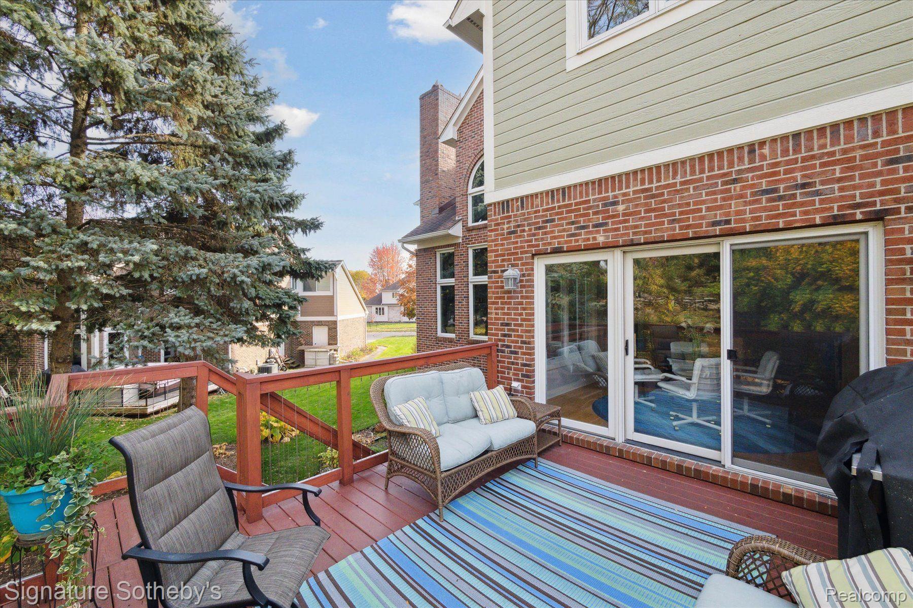 3112 PINE TREE S