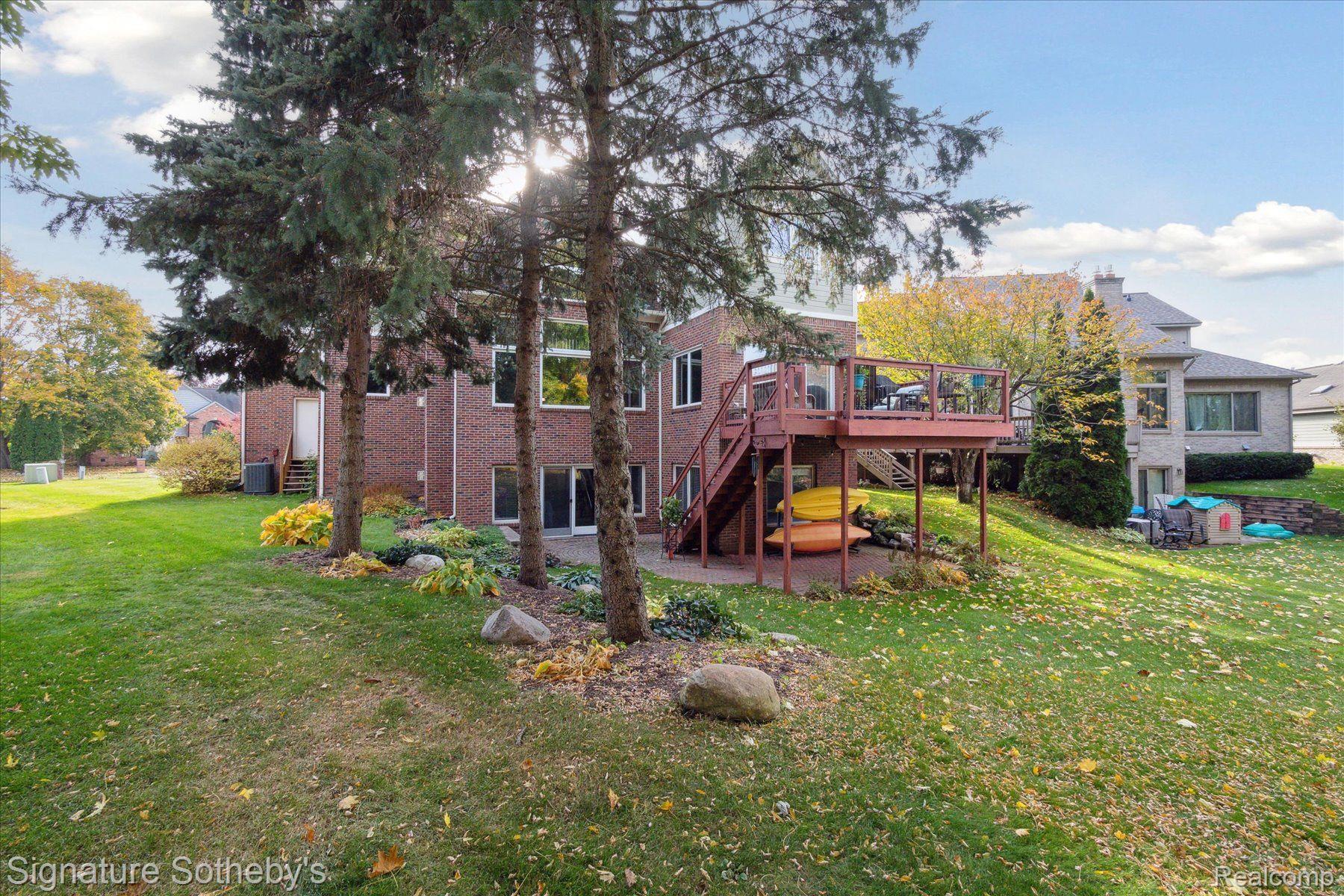 3112 PINE TREE S