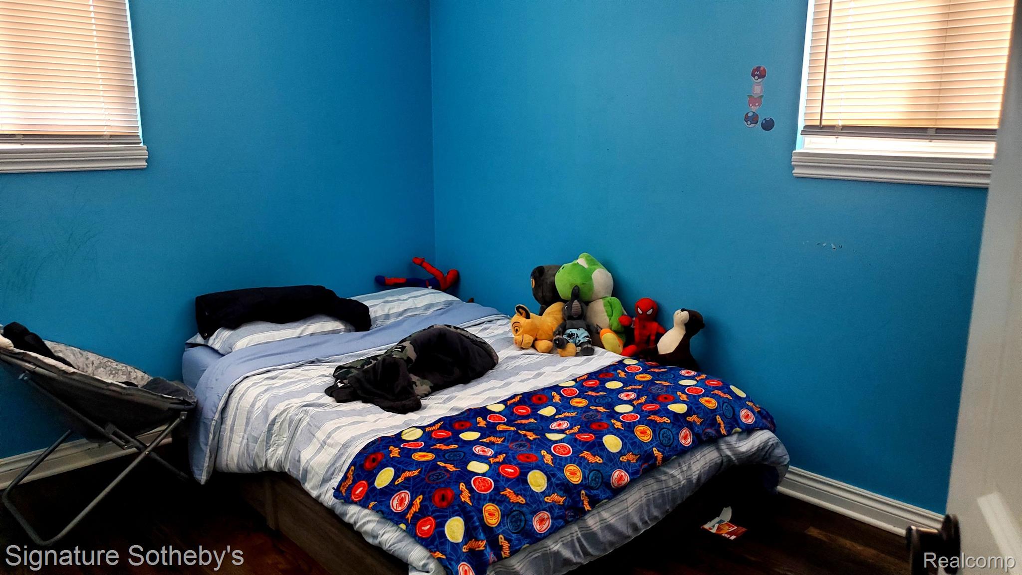 3898 BREAKER Street E