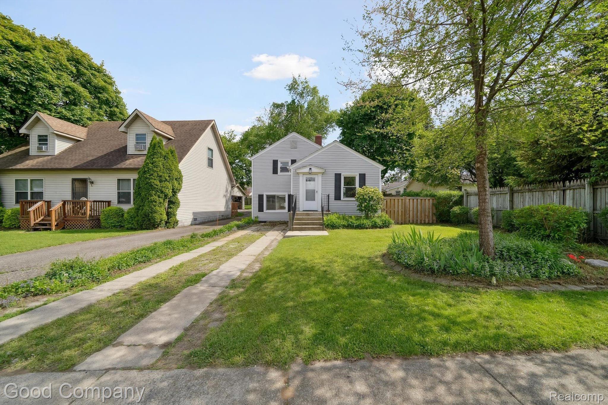 3040 WAUKEGAN Street