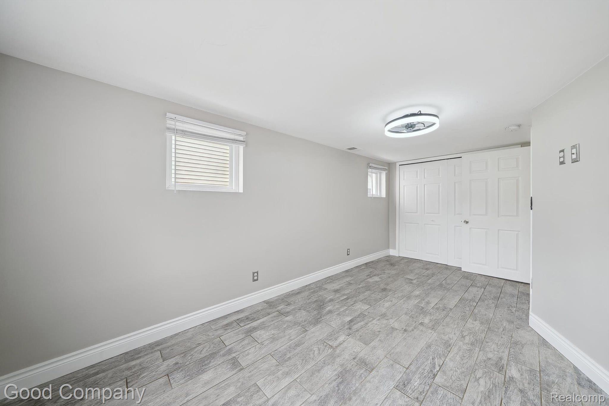 3040 WAUKEGAN Street