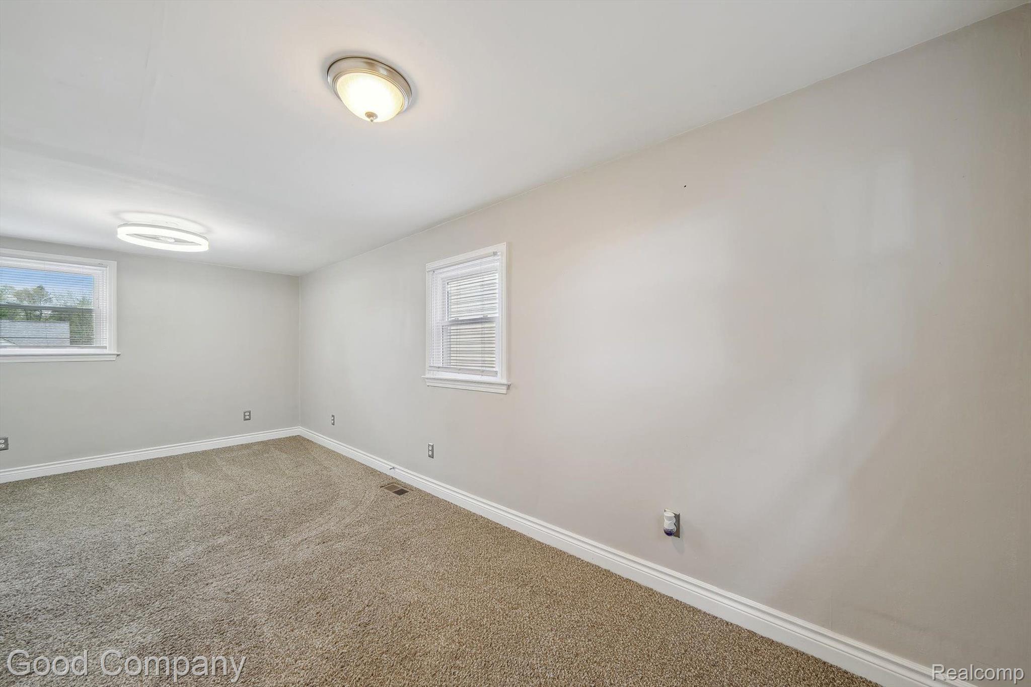 3040 WAUKEGAN Street