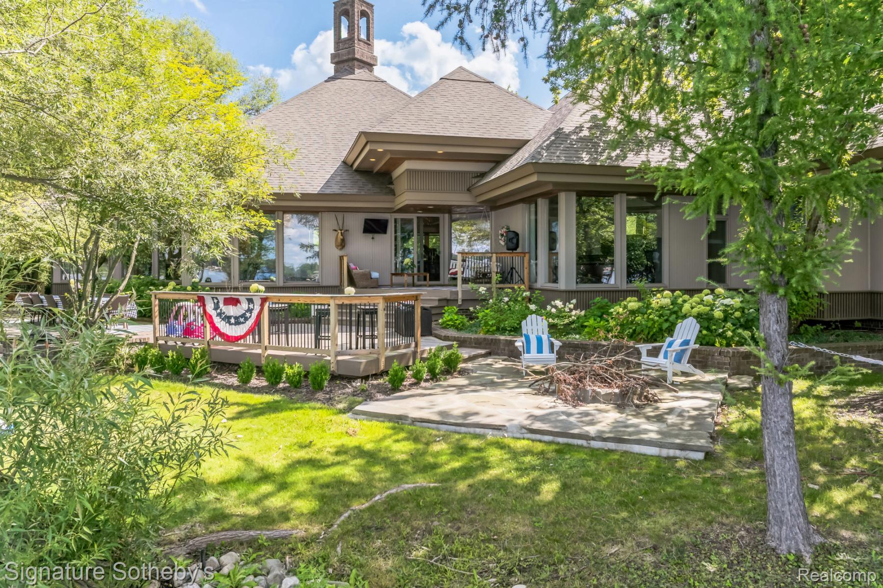 401 Glazier Road