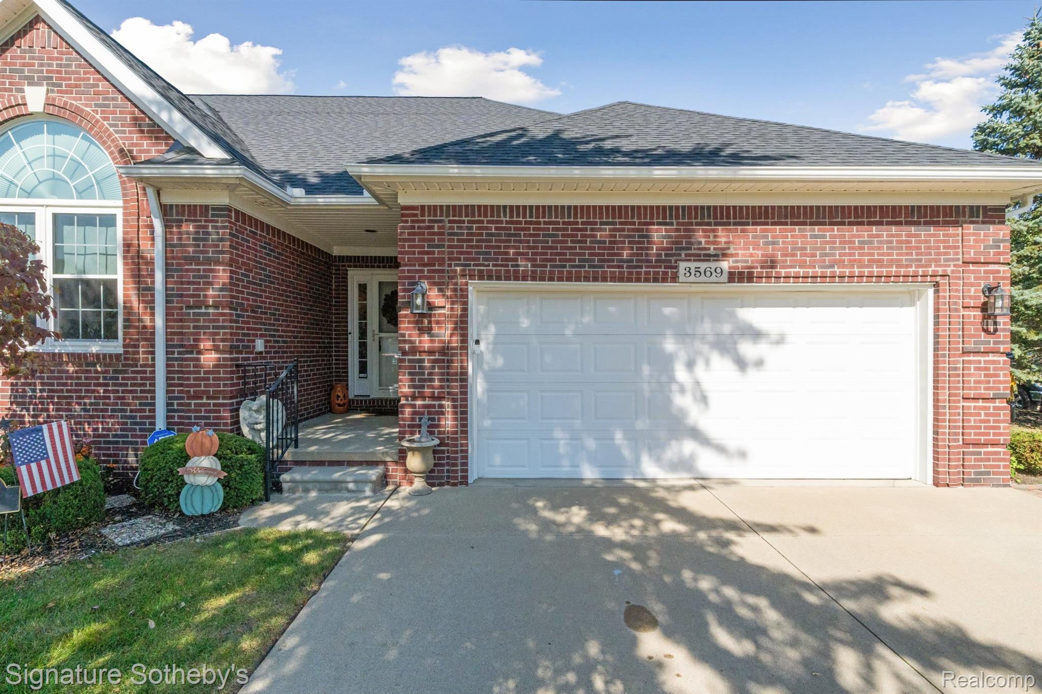 3569 S Galaxy Boulevard 30