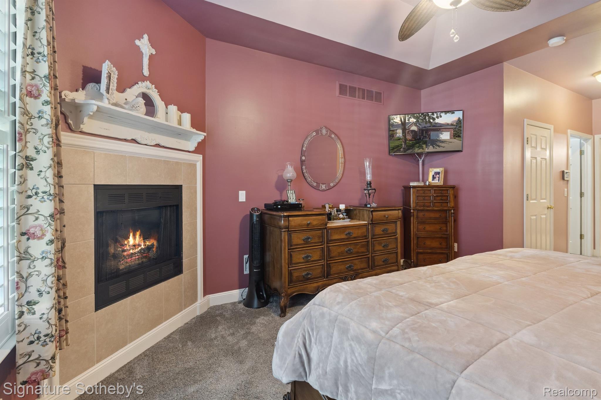 3569 S Galaxy Boulevard 30