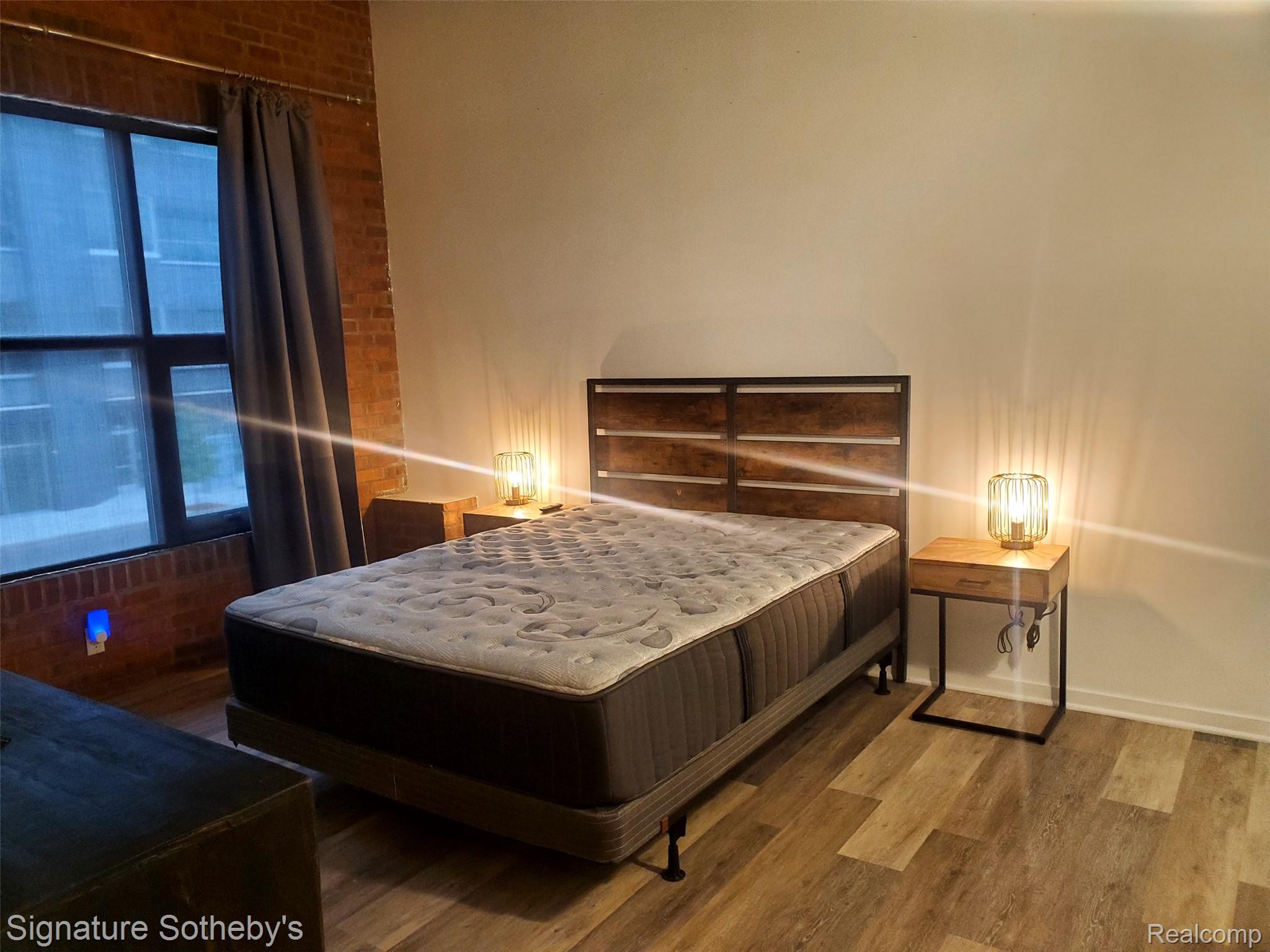 111 N Main Street 202