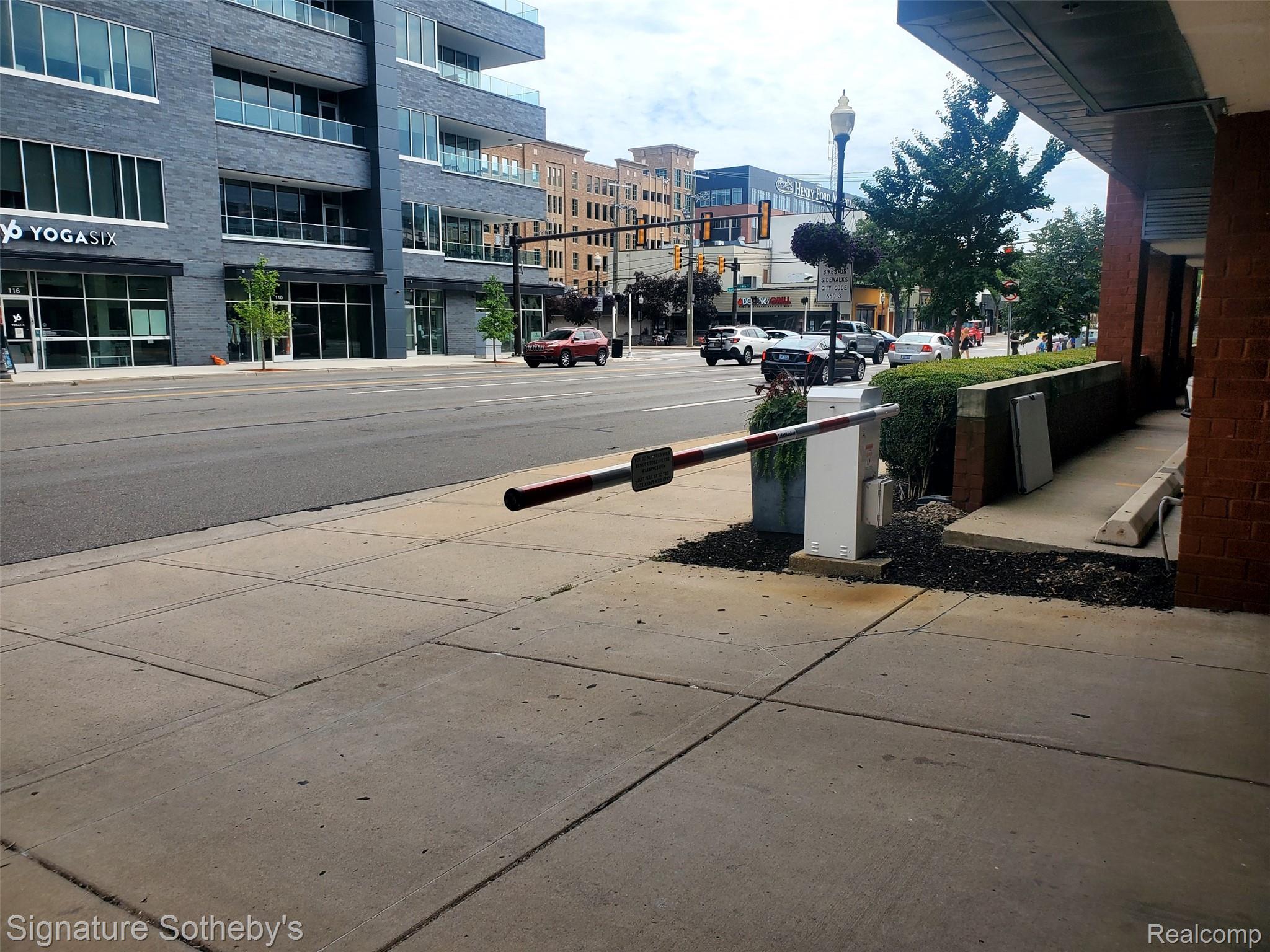 111 N Main Street 202