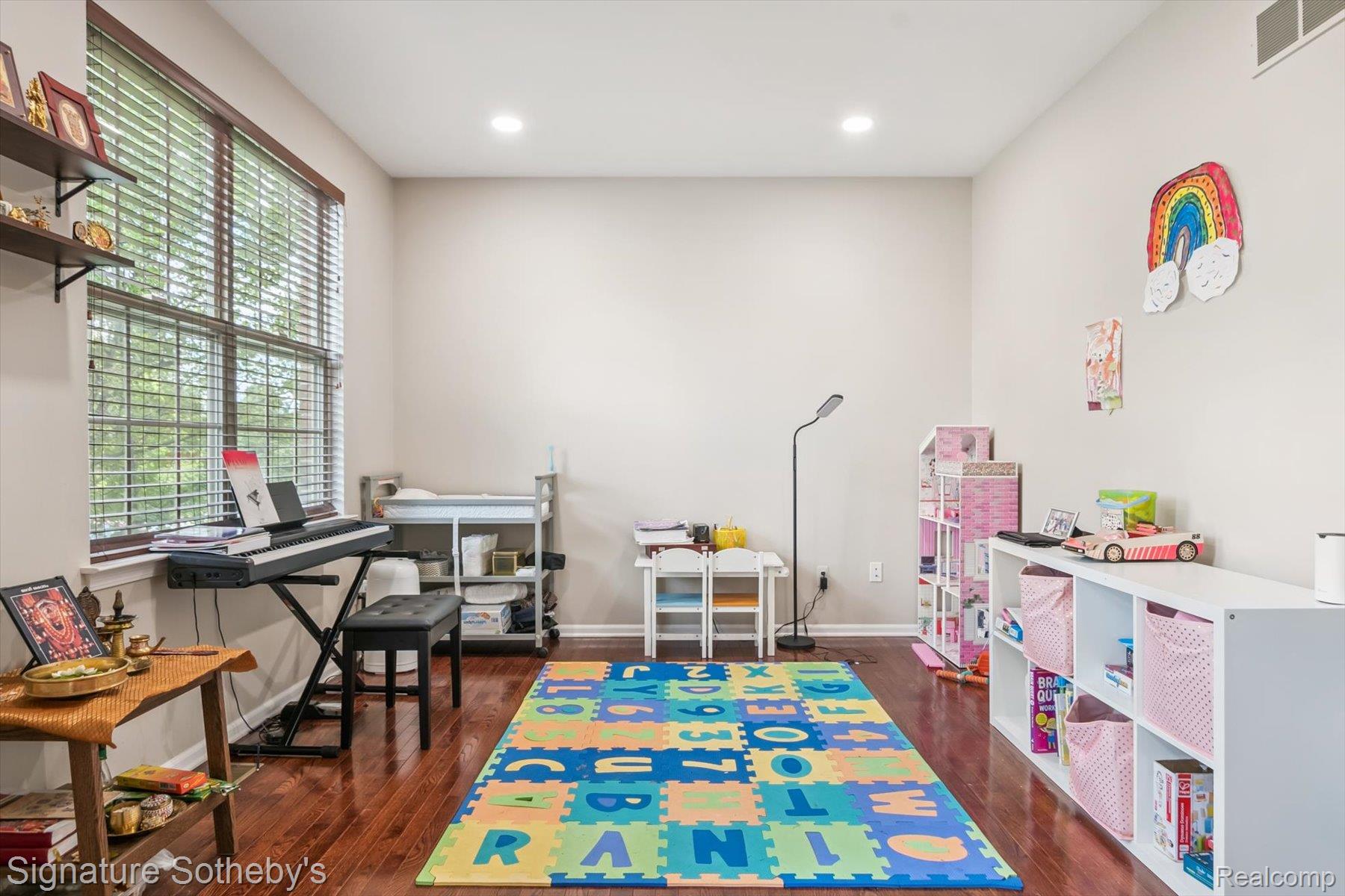 2624 Trillium Hills Drive