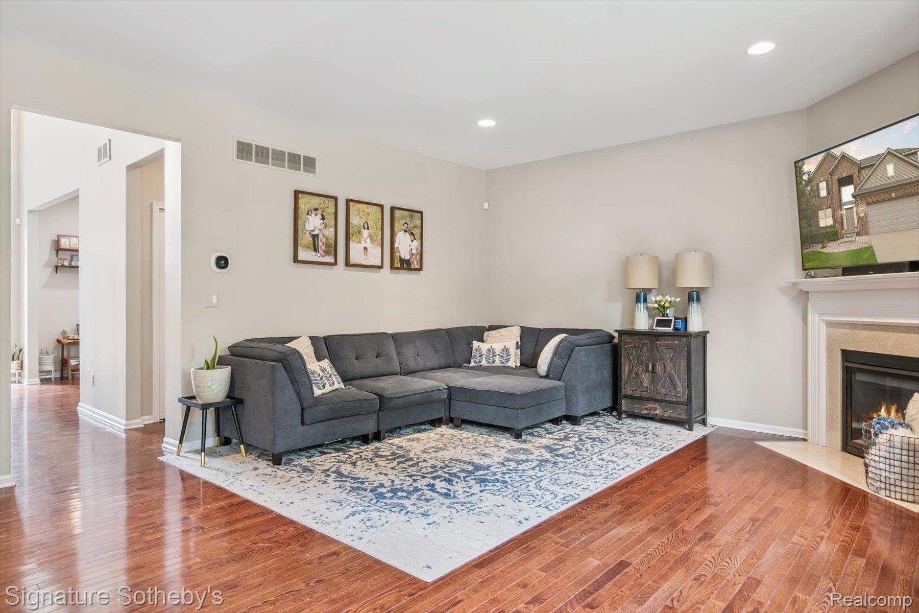 2624 Trillium Hills Drive