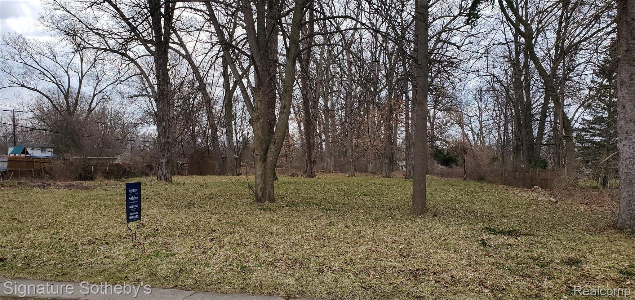 28215 W Nine Mile Road Road