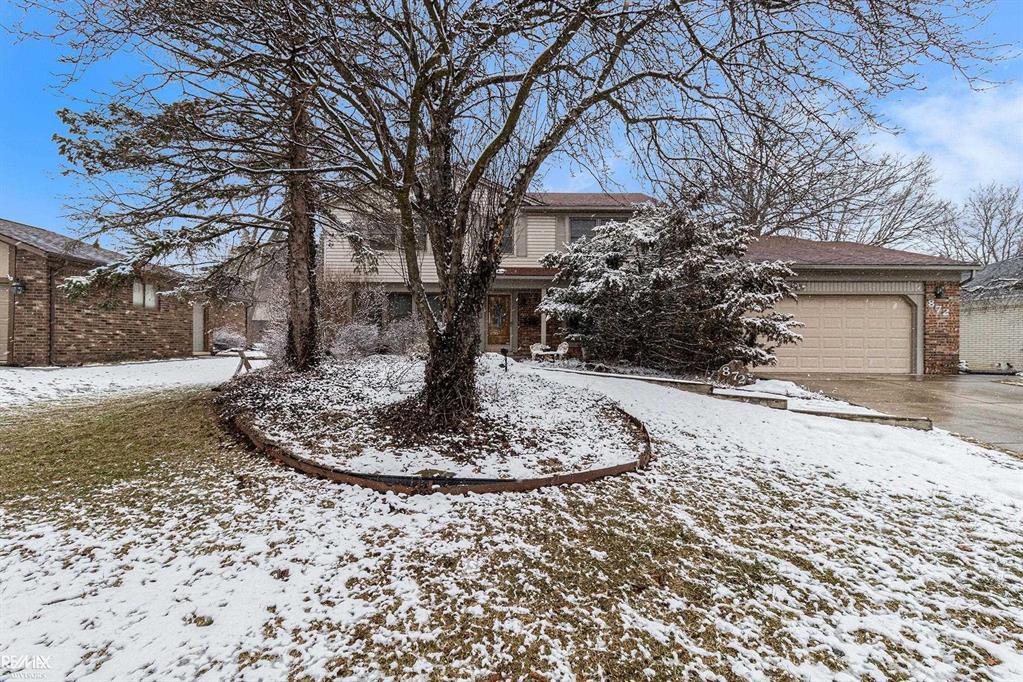 872 Wesley Dr