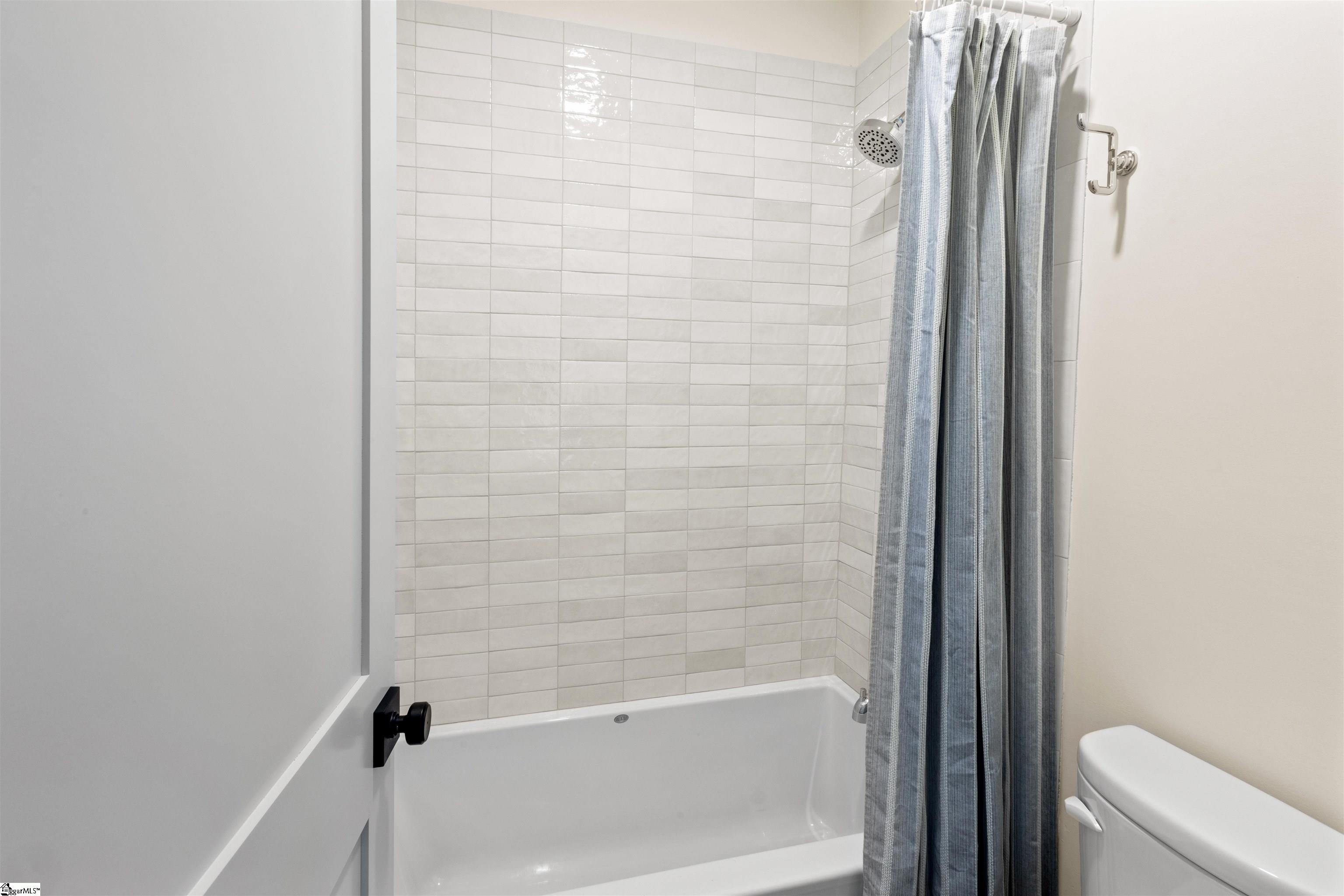 5 Dudley Place, Greenville