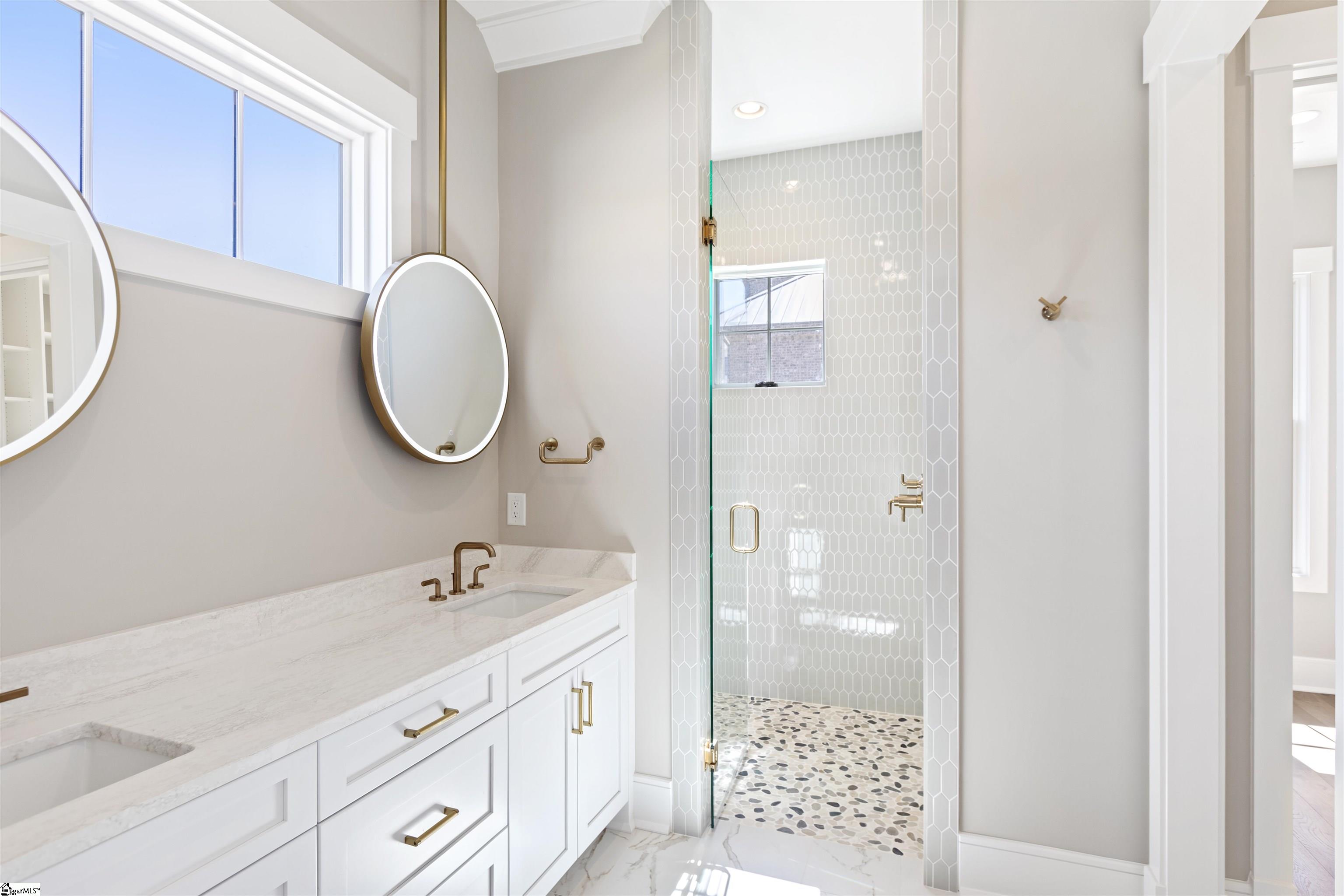 404 Odell Street, Greenville